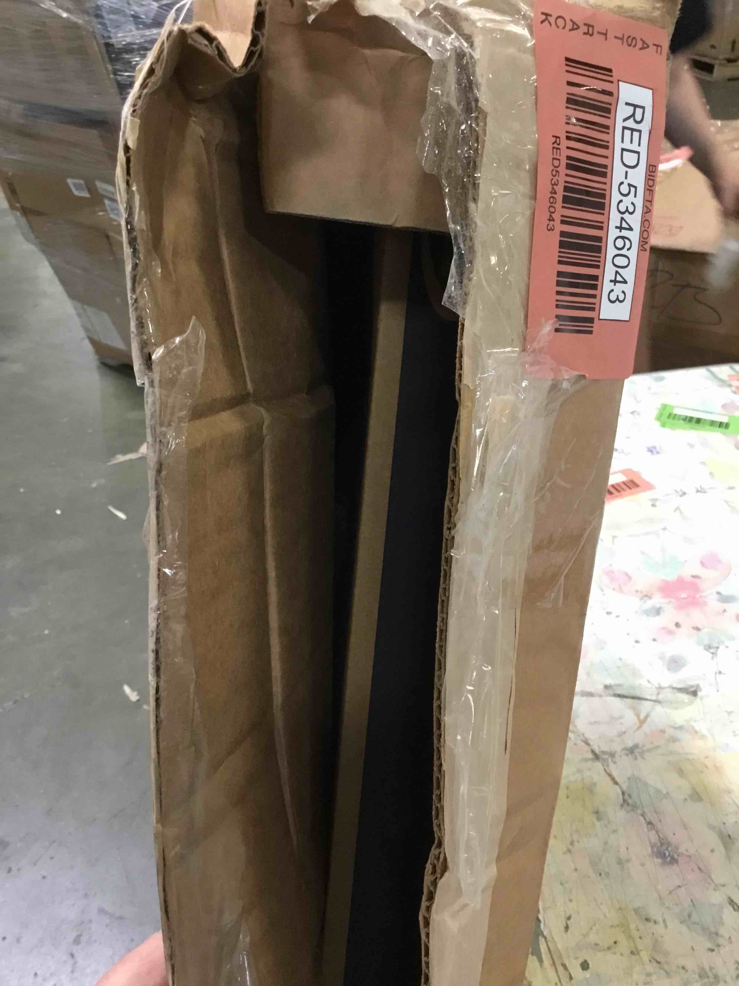 https://s3.amazonaws.com/lotting-images-prod/bidfta/RED5346043_1690212684375.jpeg