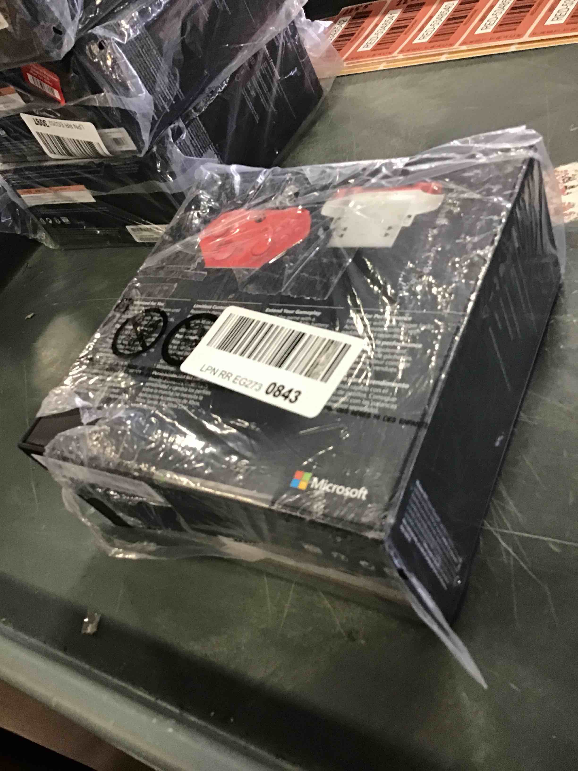 https://s3.amazonaws.com/lotting-images-prod/bidfta/RED5348524_1691093468141.jpeg
