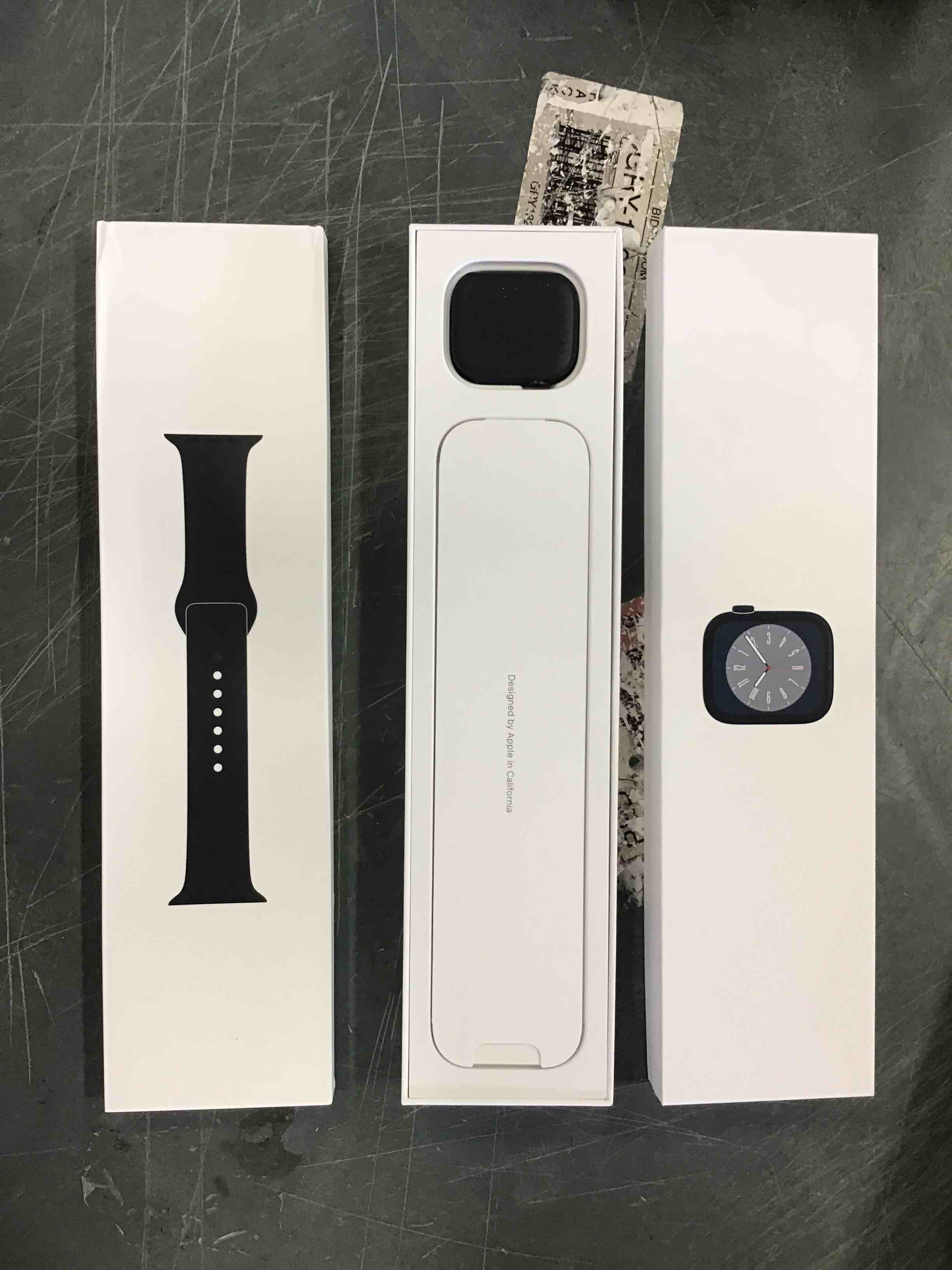 https://s3.amazonaws.com/lotting-images-prod/bidfta/RED5348543_1691099043571.jpeg