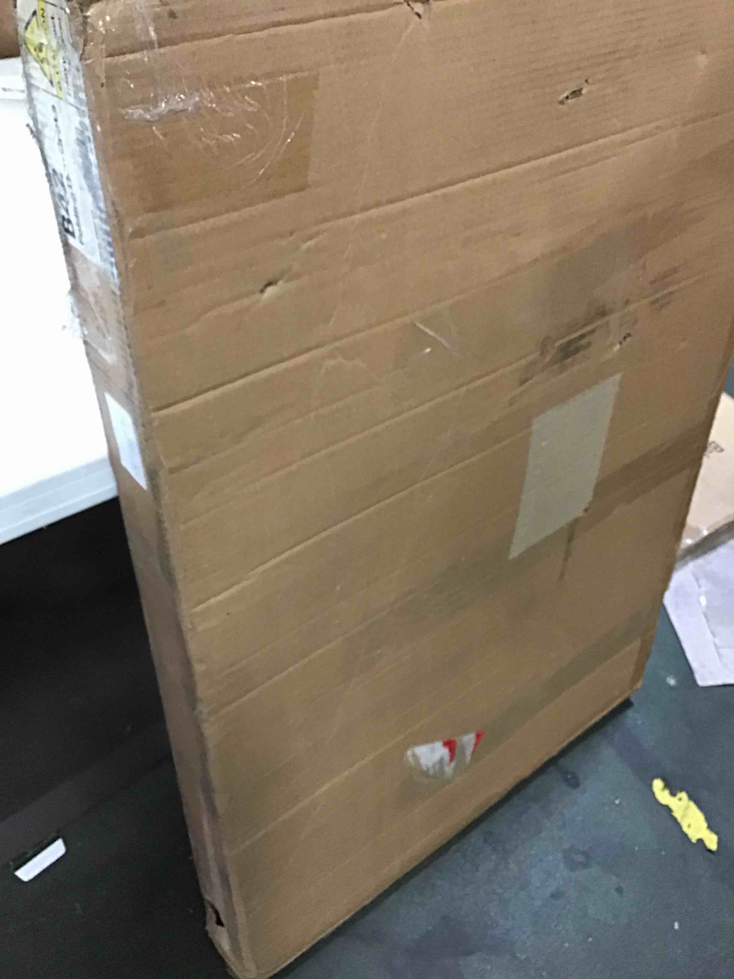 https://s3.amazonaws.com/lotting-images-prod/bidfta/RED5352086_1691255119193.jpeg