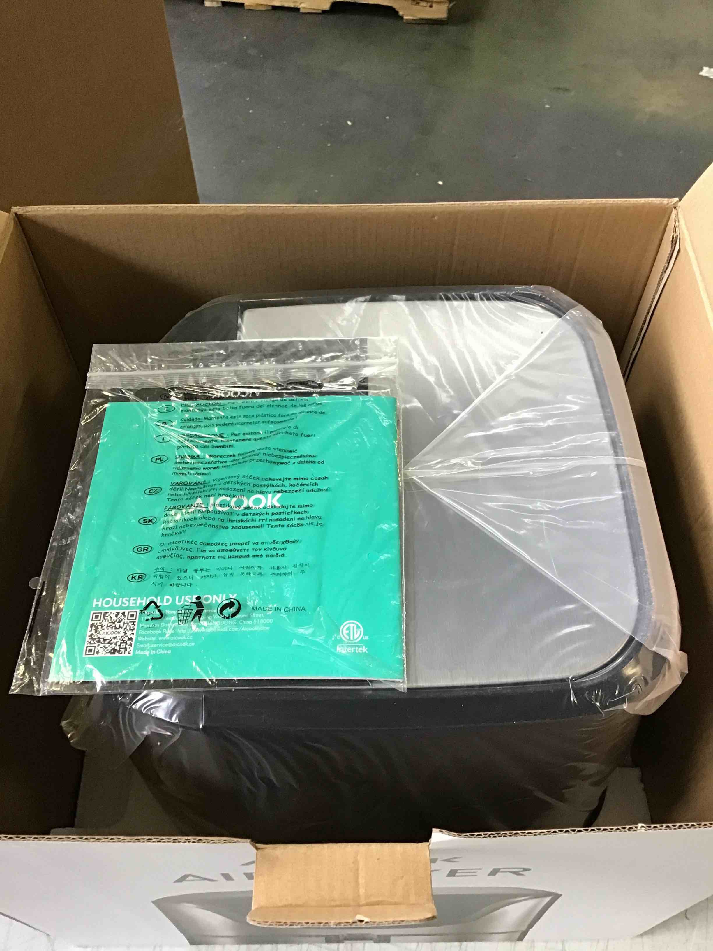 https://s3.amazonaws.com/lotting-images-prod/bidfta/RED5352574_1689273334992.jpeg