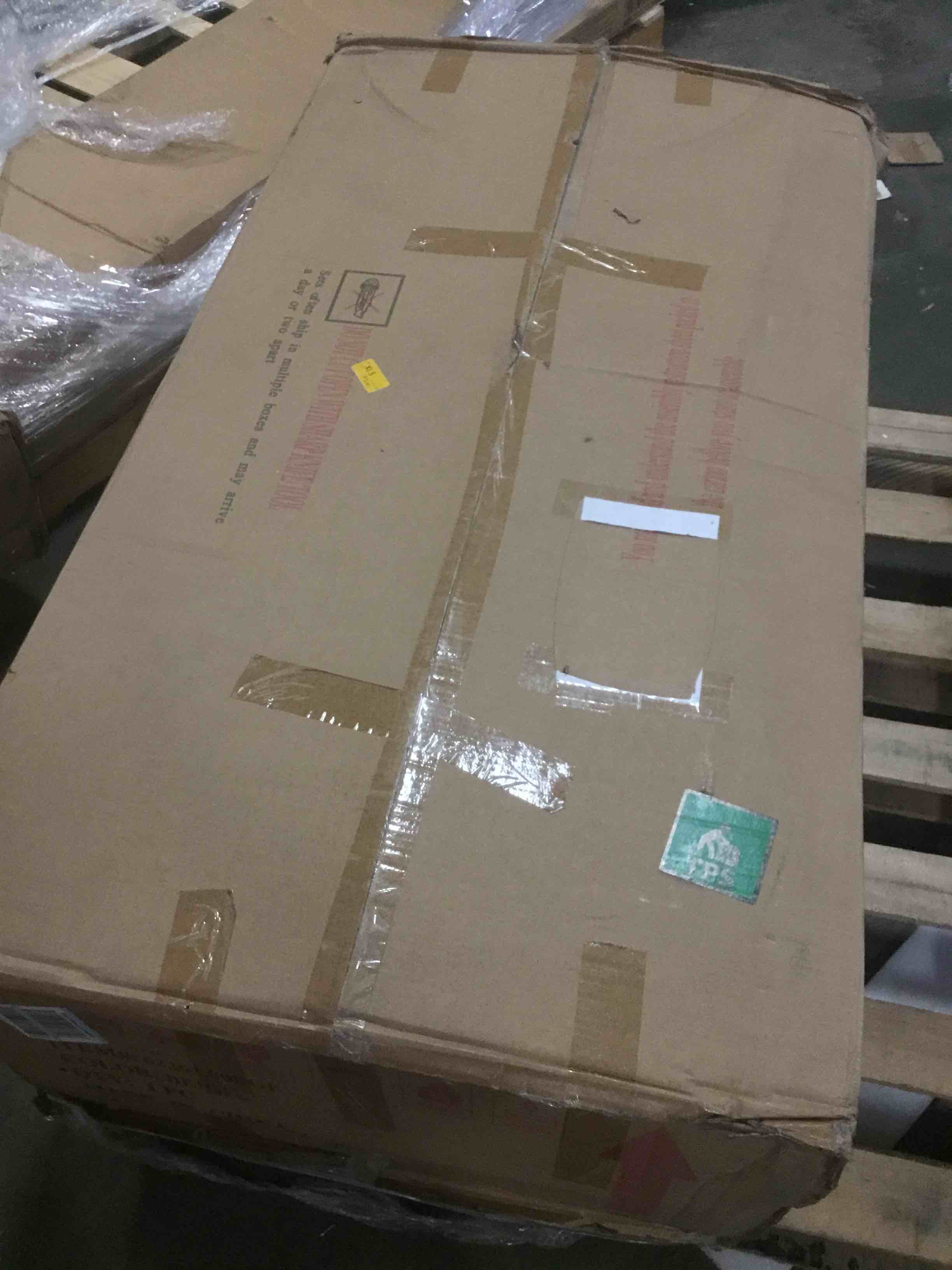 https://s3.amazonaws.com/lotting-images-prod/bidfta/RED5354365_1690198621368.jpeg