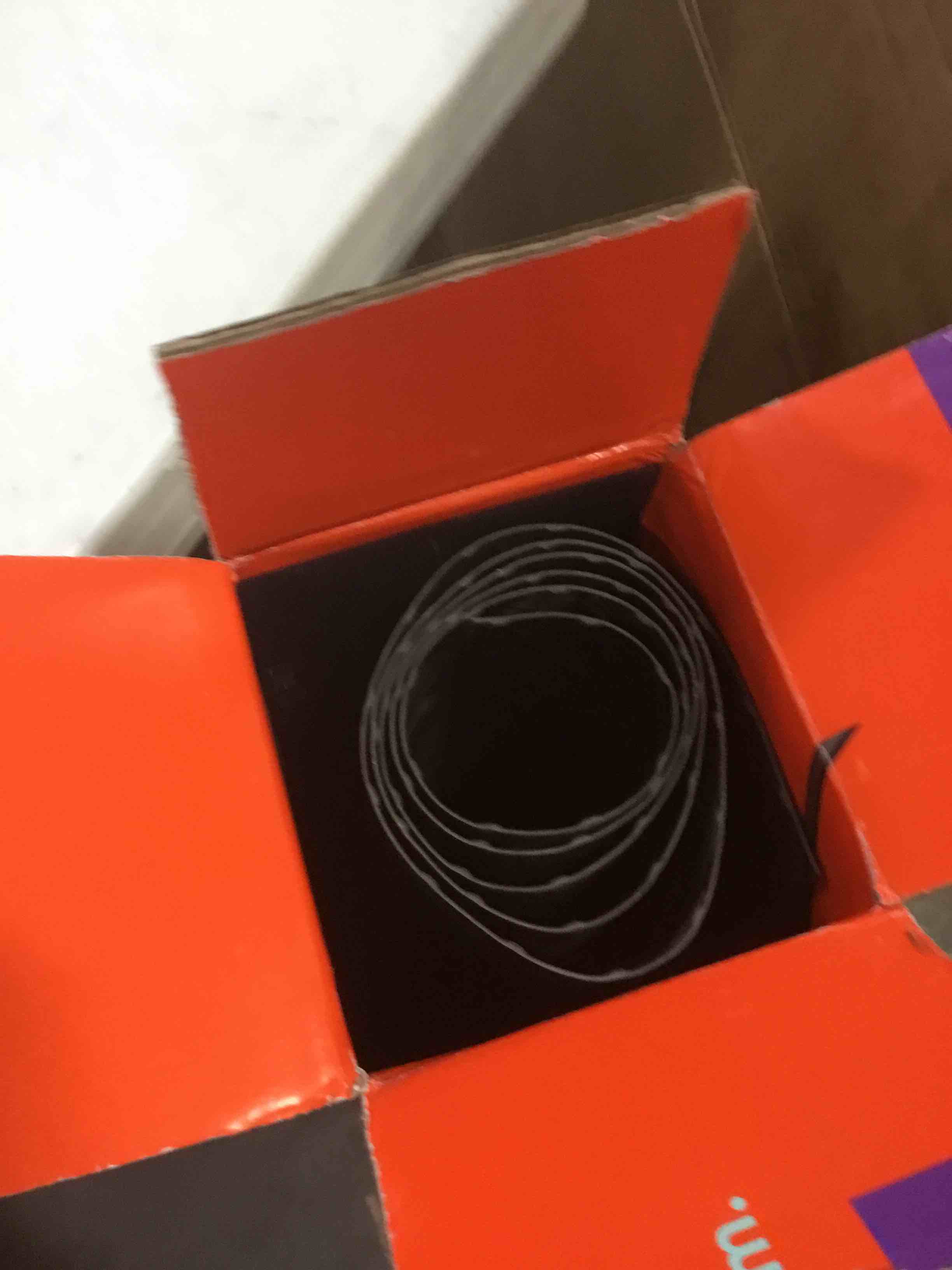 https://s3.amazonaws.com/lotting-images-prod/bidfta/RED5354404_1690204310905.jpeg