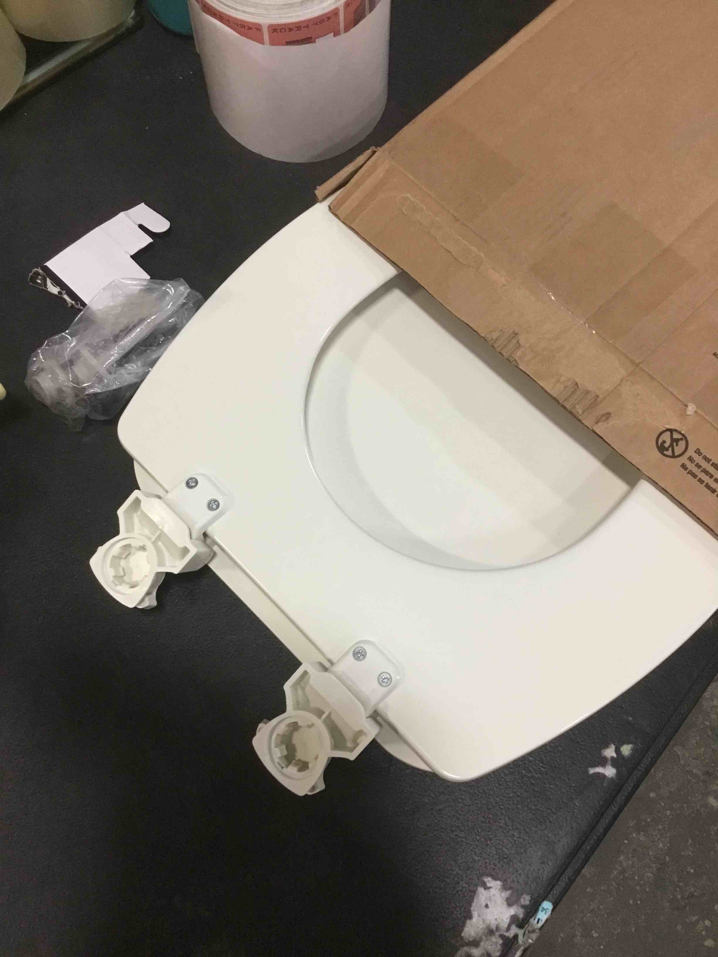 https://s3.amazonaws.com/lotting-images-prod/bidfta/RED5354575_1690288217177.jpeg