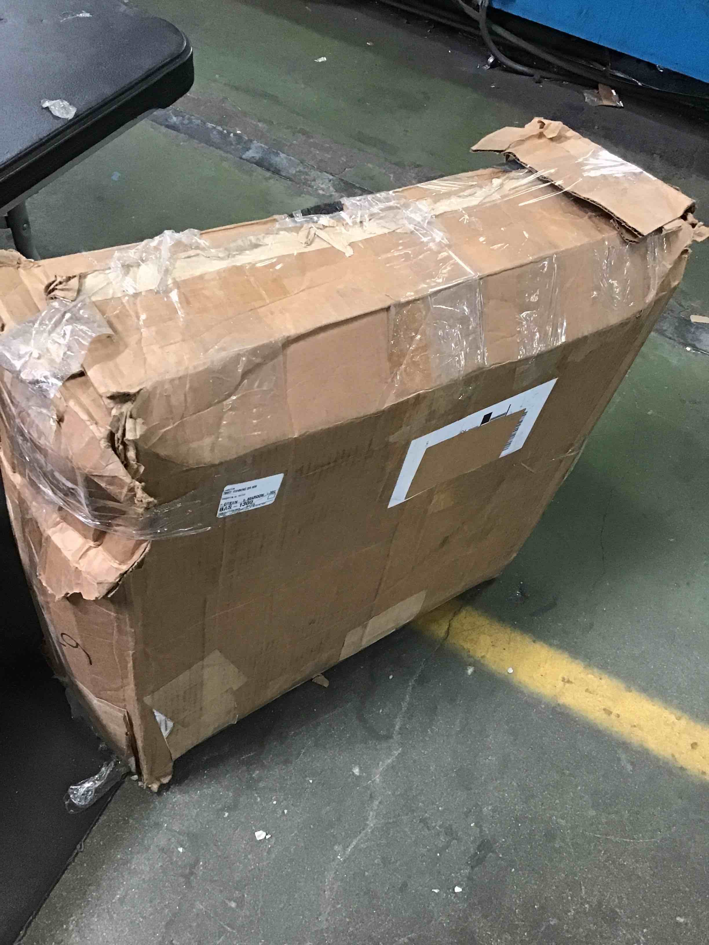 https://s3.amazonaws.com/lotting-images-prod/bidfta/RED5355328_1690828668583.jpeg