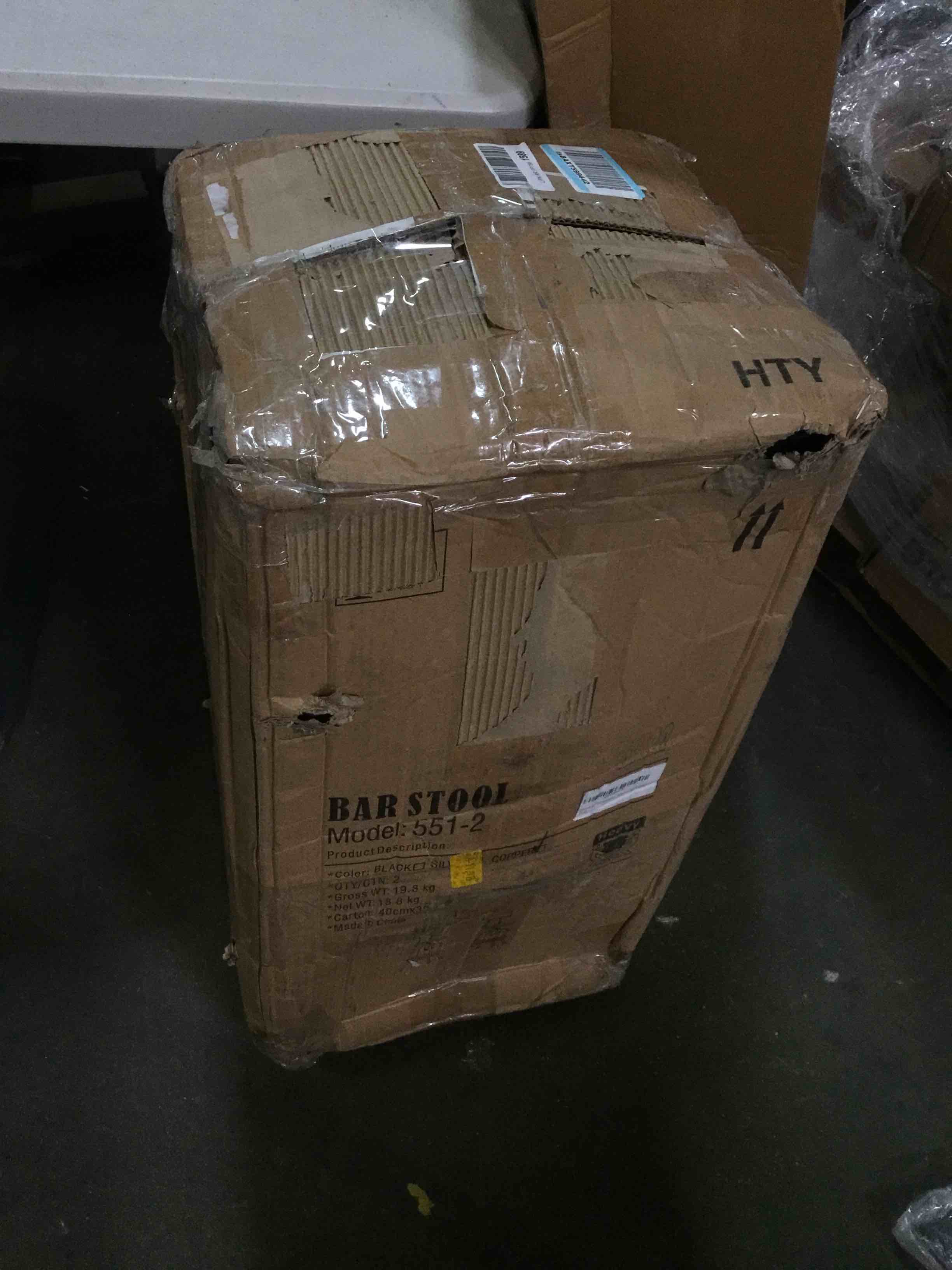 https://s3.amazonaws.com/lotting-images-prod/bidfta/RED5355435_1690906450719.jpeg