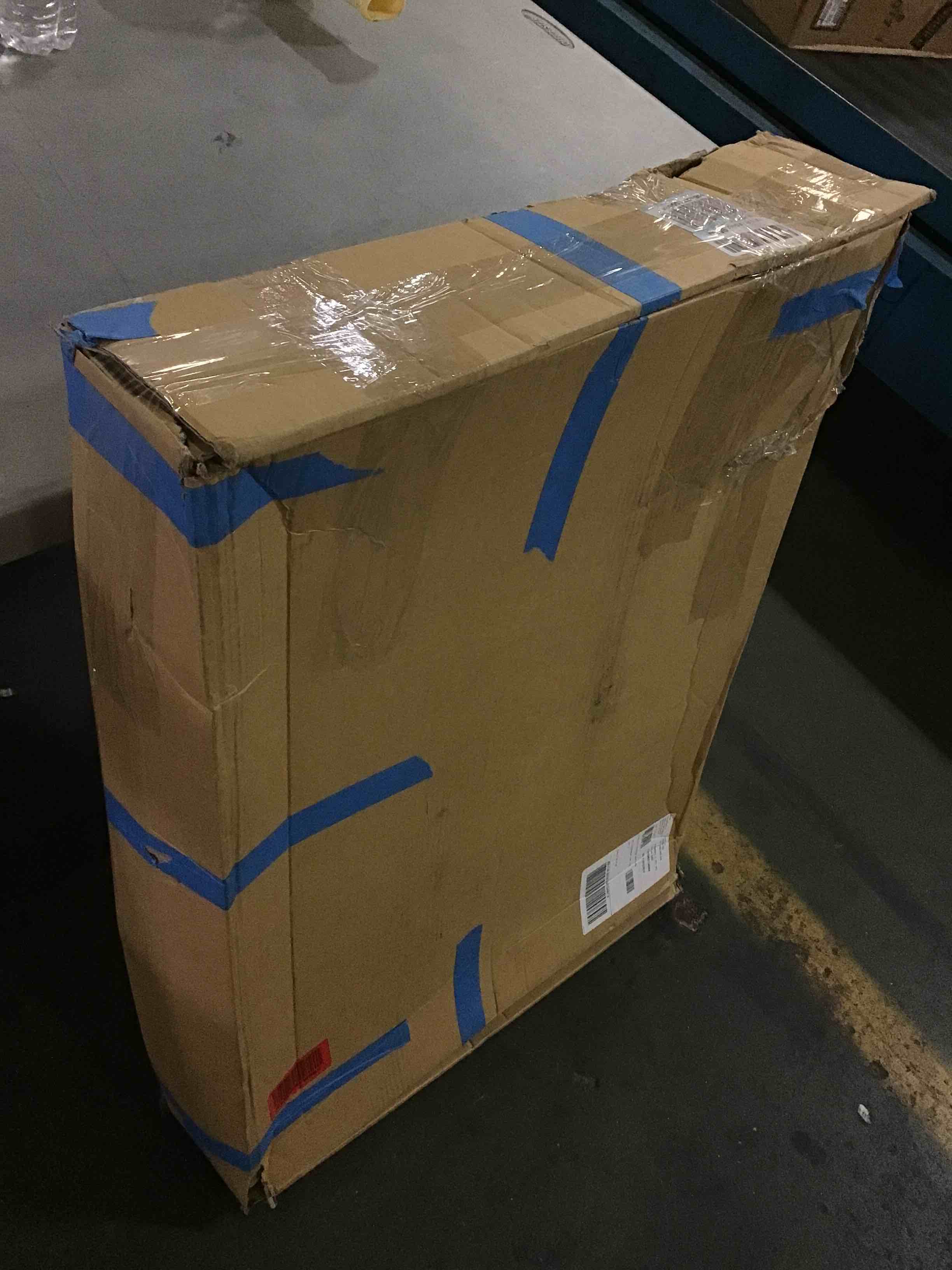 https://s3.amazonaws.com/lotting-images-prod/bidfta/RED5355899_1689776616240.jpeg
