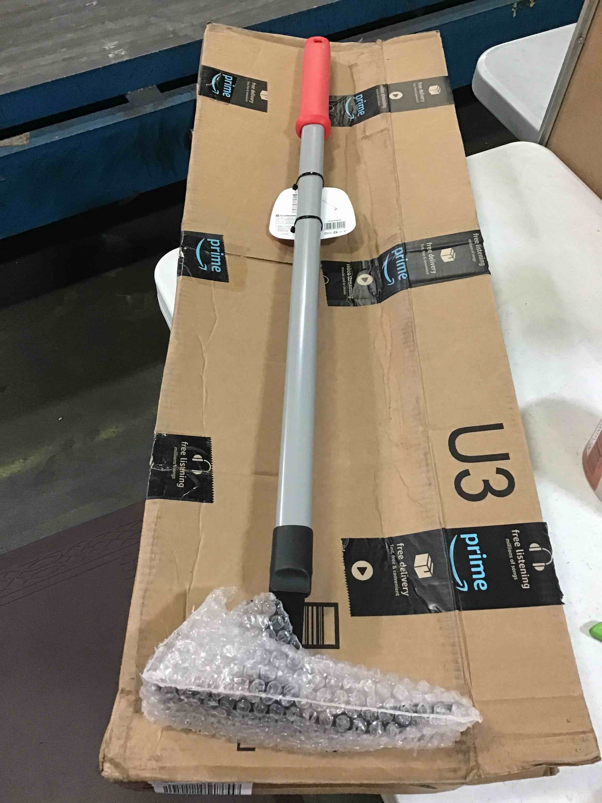https://s3.amazonaws.com/lotting-images-prod/bidfta/RED5356679_1690306117005.jpeg