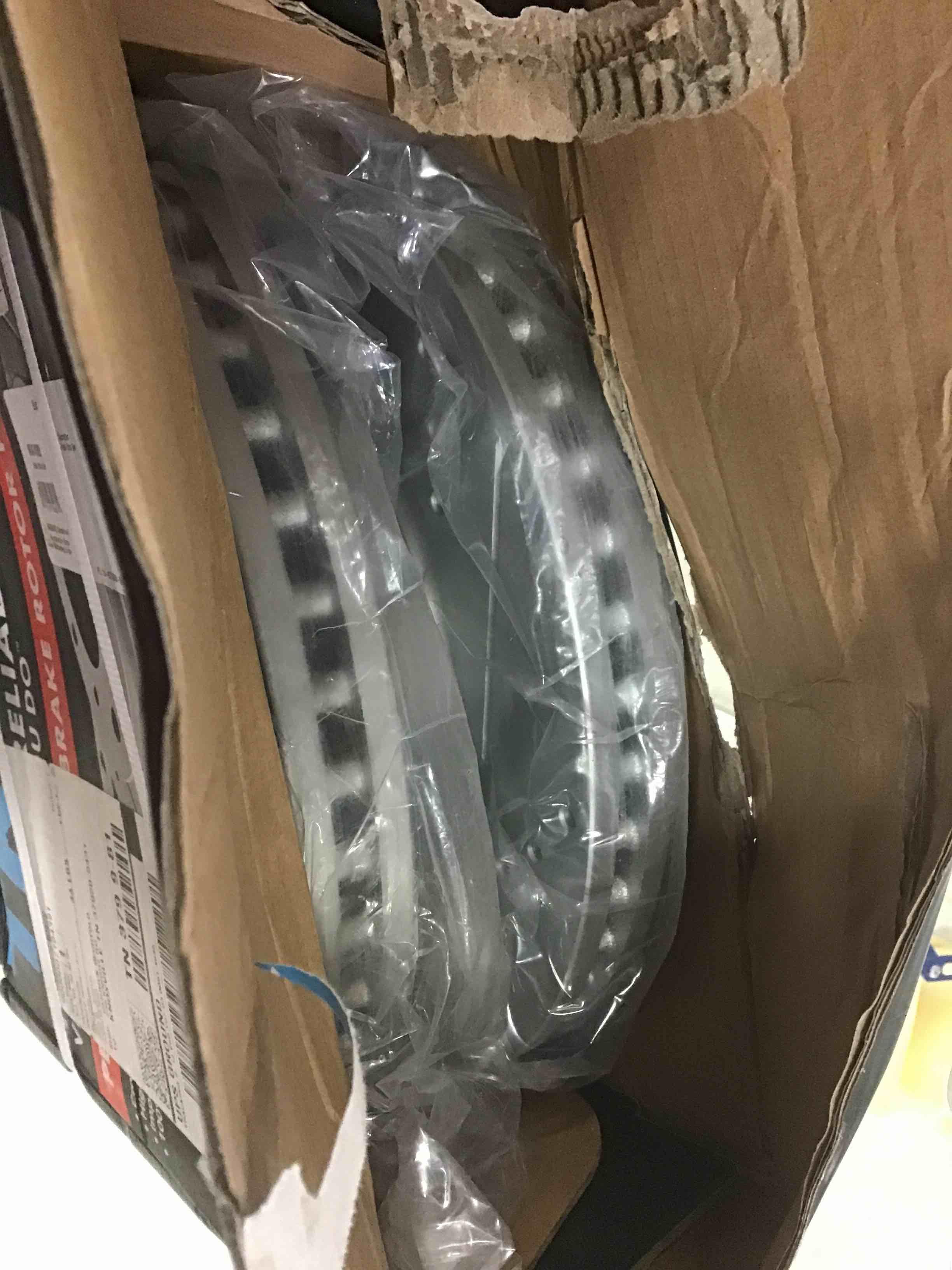 https://s3.amazonaws.com/lotting-images-prod/bidfta/RED5356810_1690383768968.jpeg