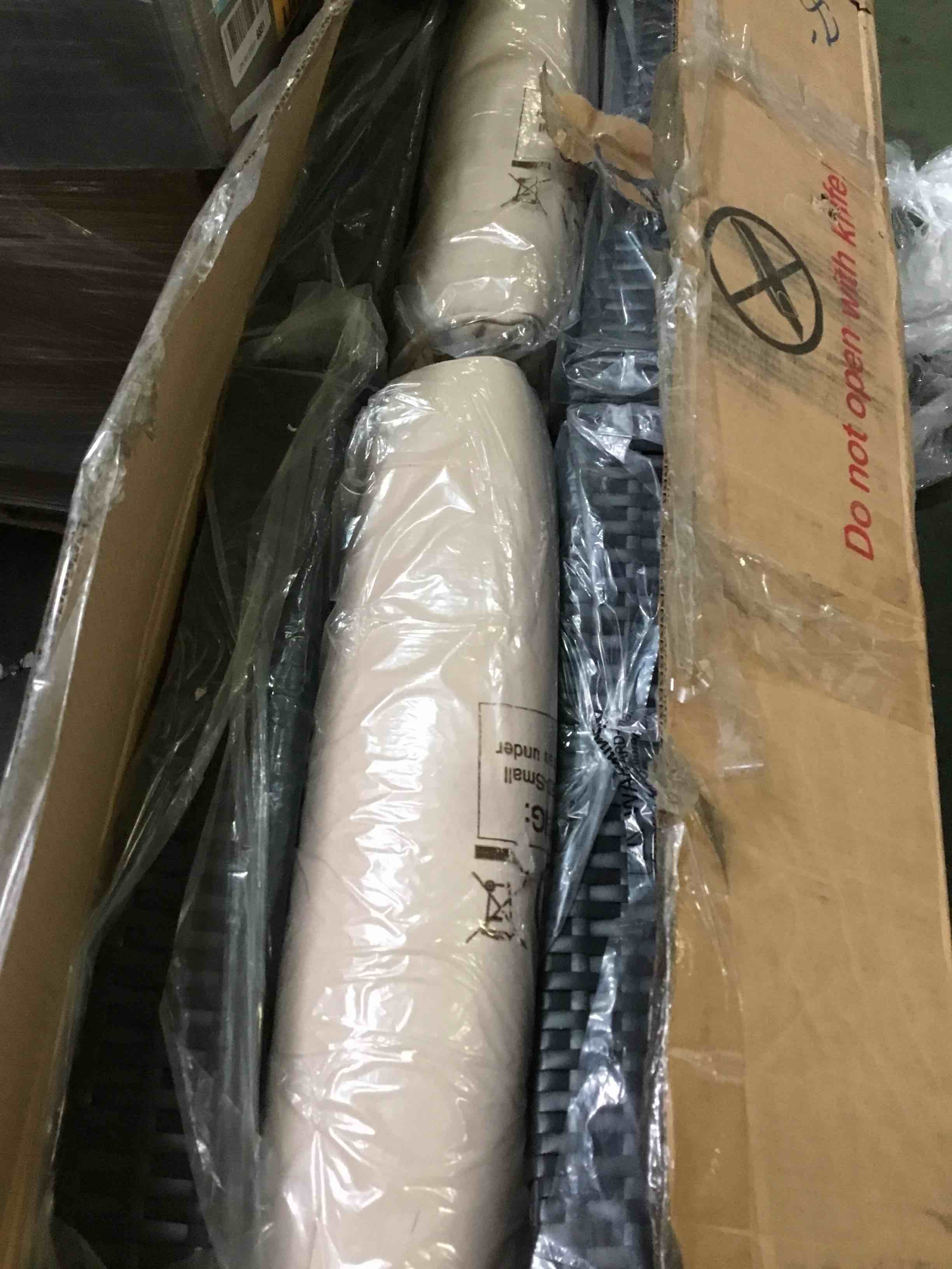 https://s3.amazonaws.com/lotting-images-prod/bidfta/RED5358447_1689337829236.jpeg