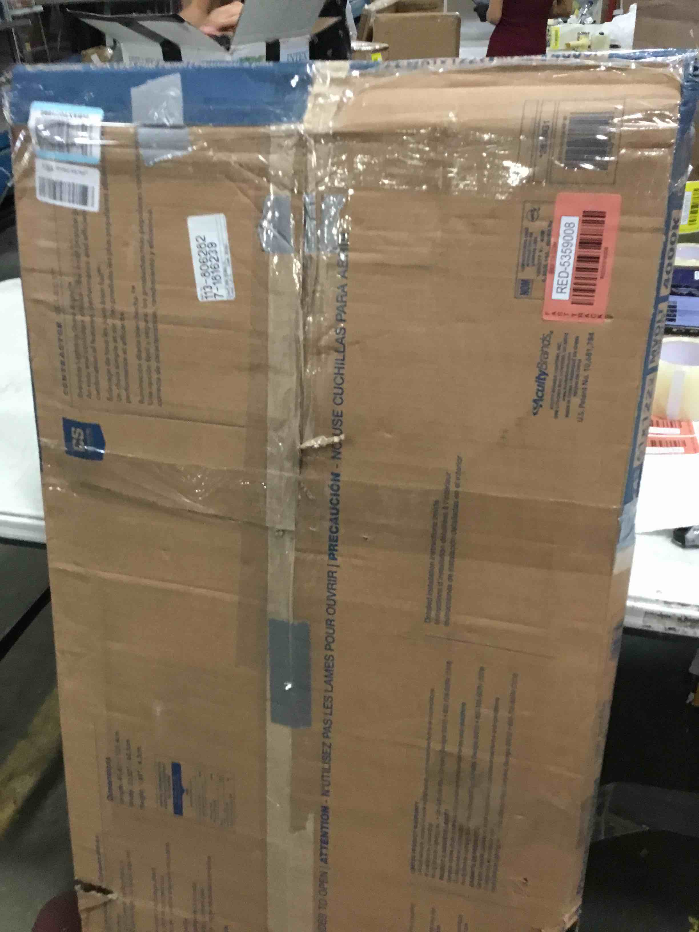 https://s3.amazonaws.com/lotting-images-prod/bidfta/RED5359008_1689855689245.jpeg