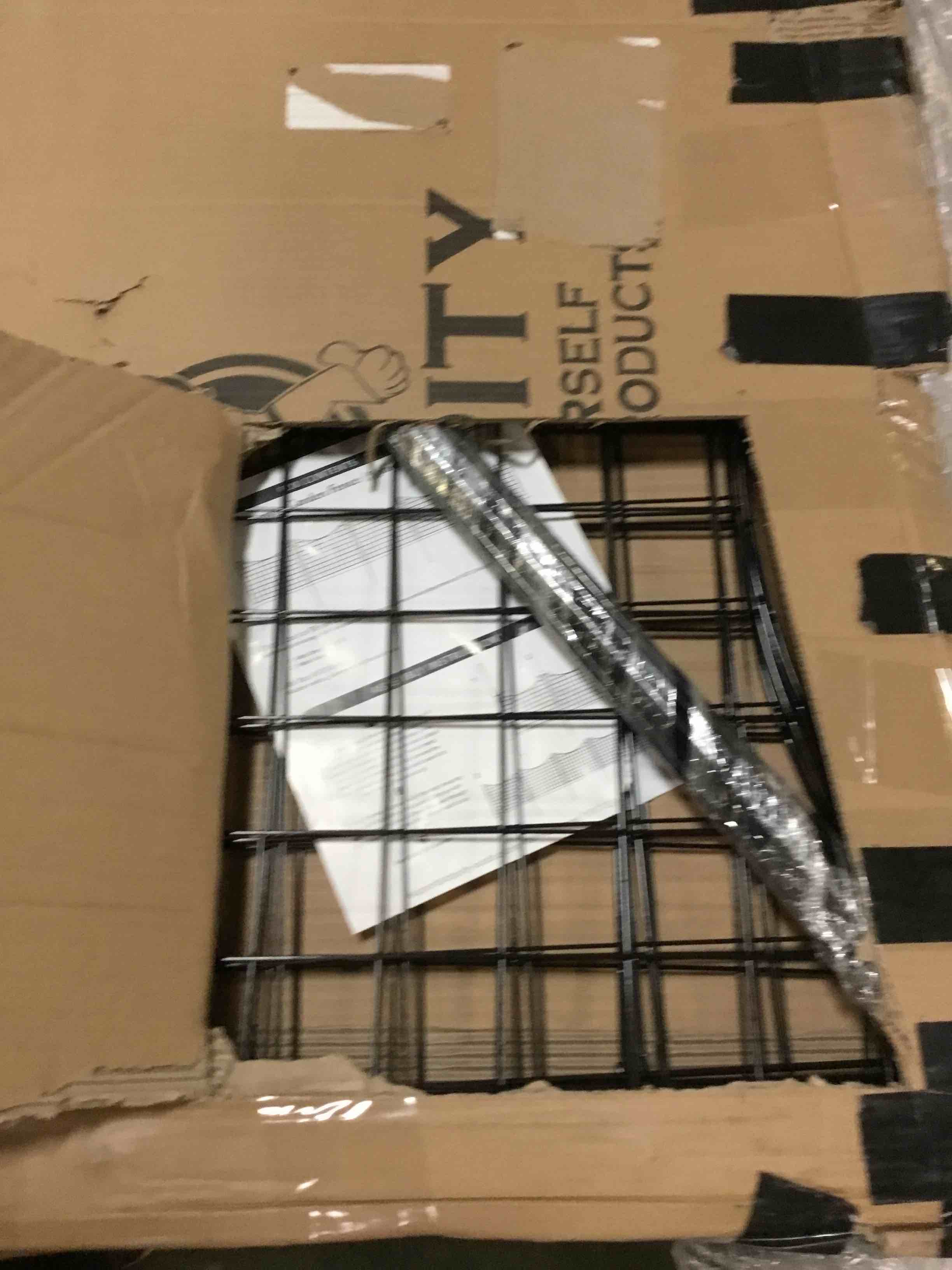 https://s3.amazonaws.com/lotting-images-prod/bidfta/RED5359682_1690488325697.jpeg