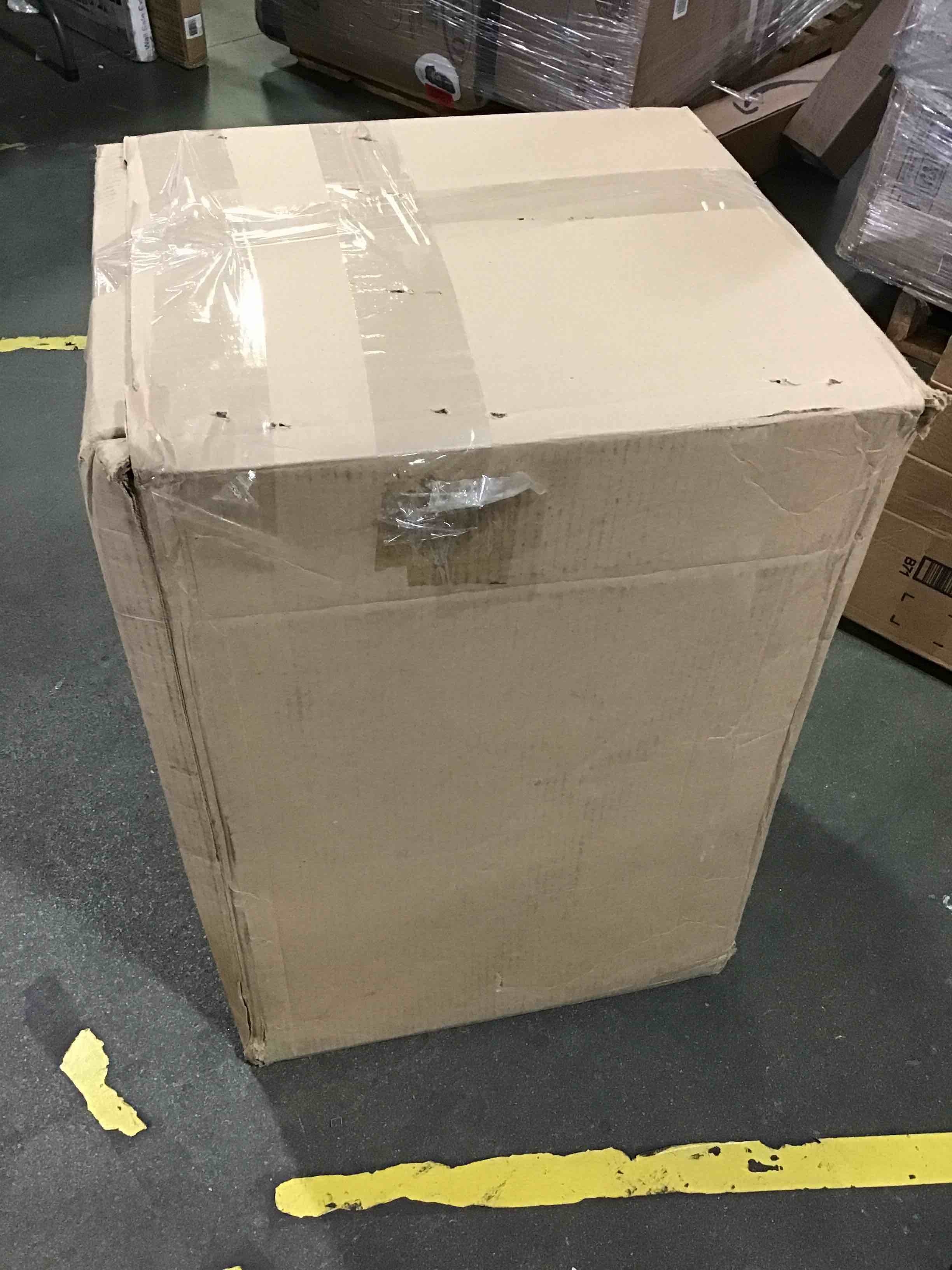 https://s3.amazonaws.com/lotting-images-prod/bidfta/RED5359787_1690898152520.jpeg