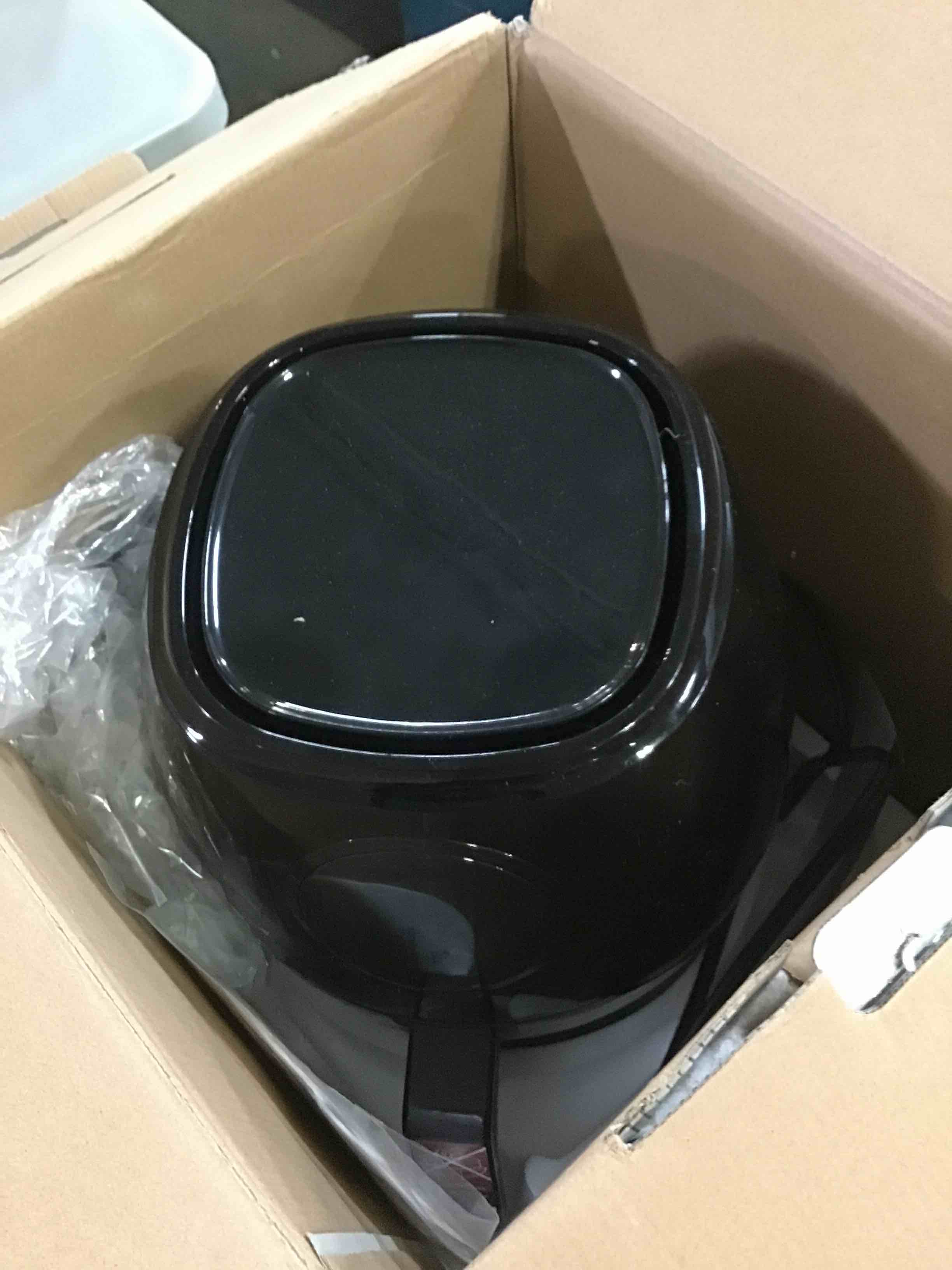 https://s3.amazonaws.com/lotting-images-prod/bidfta/RED5360098_1690992927687.jpeg