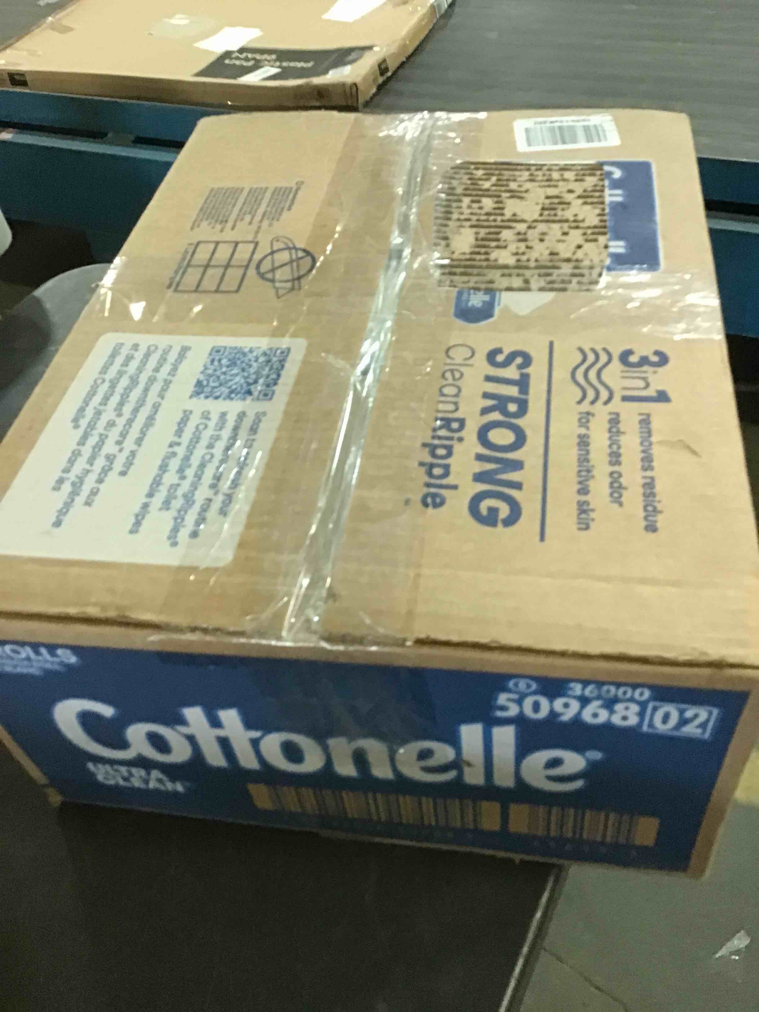 https://s3.amazonaws.com/lotting-images-prod/bidfta/RED5360116_1690996823083.jpeg