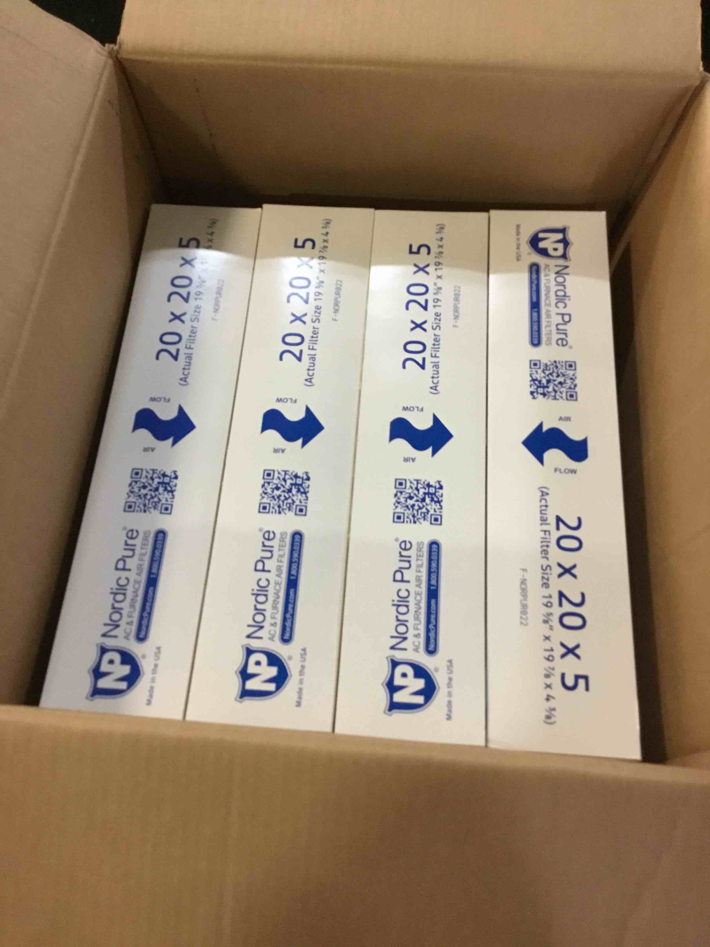 https://s3.amazonaws.com/lotting-images-prod/bidfta/RED5360570_1691410593352.jpeg