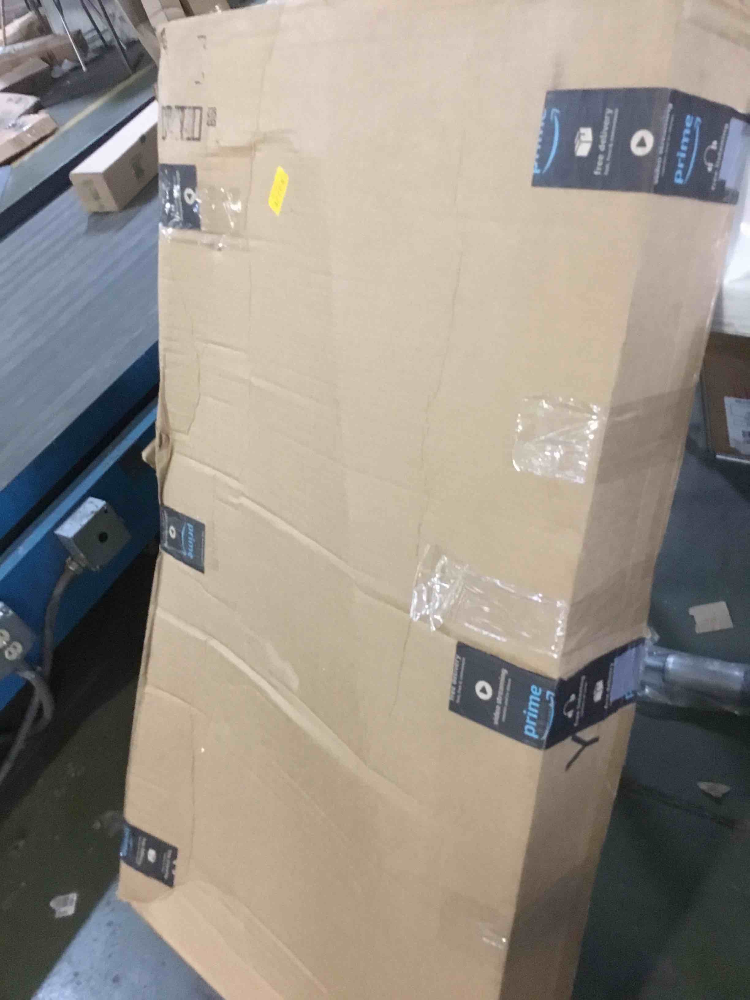 https://s3.amazonaws.com/lotting-images-prod/bidfta/RED5360688_1691434401384.jpeg