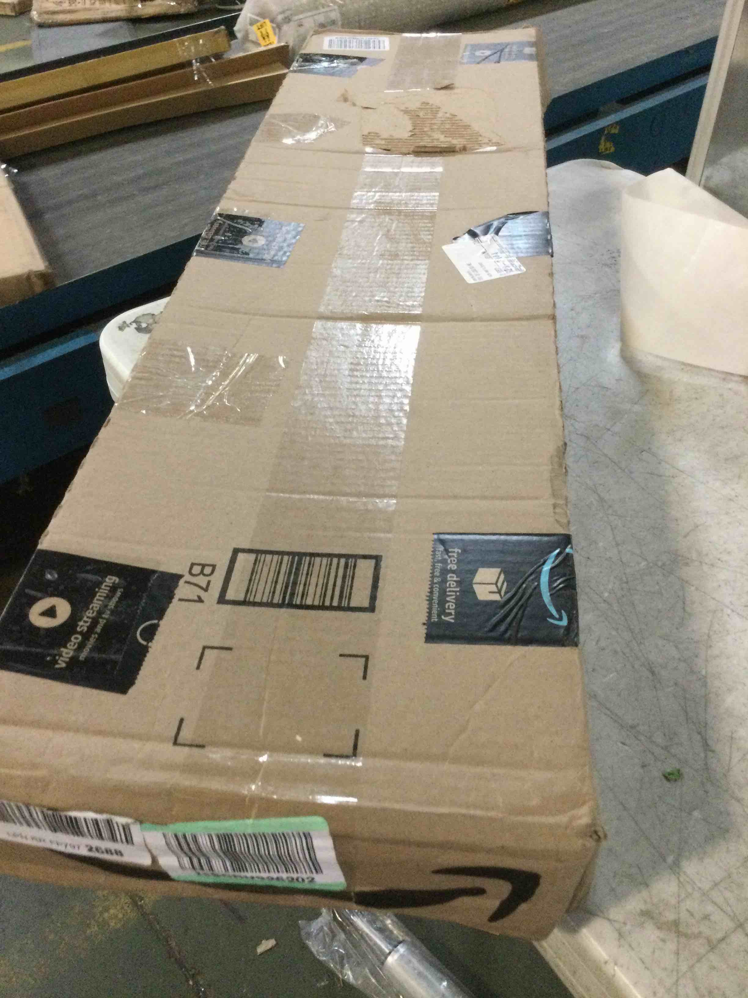 https://s3.amazonaws.com/lotting-images-prod/bidfta/RED5360710_1691438515737.jpeg