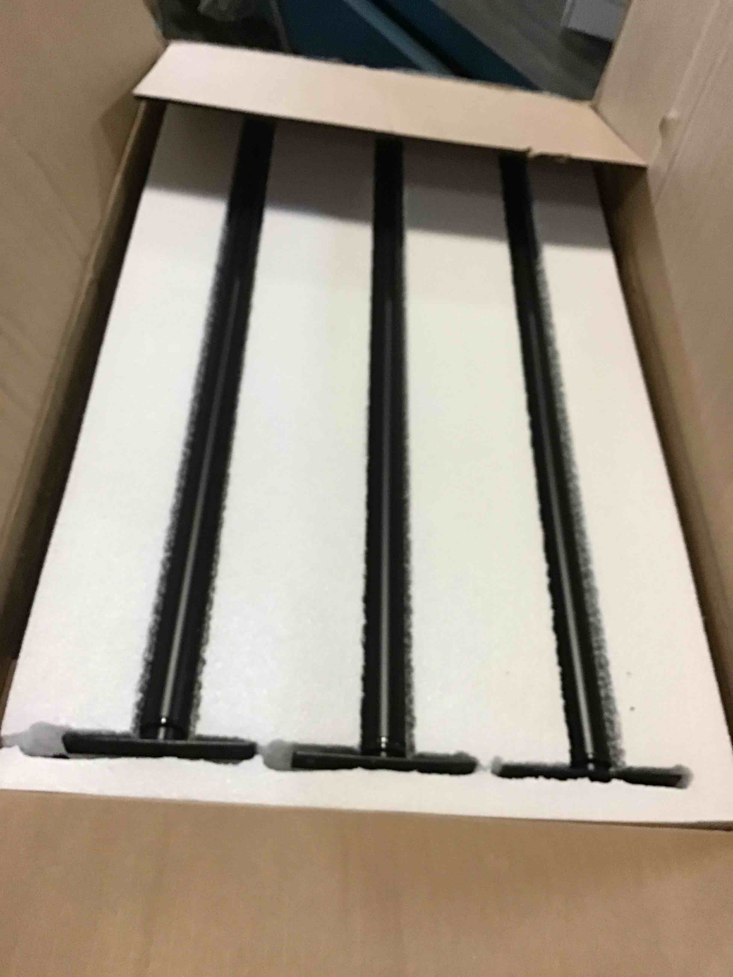 https://s3.amazonaws.com/lotting-images-prod/bidfta/RED5360768_1691497472423.jpeg