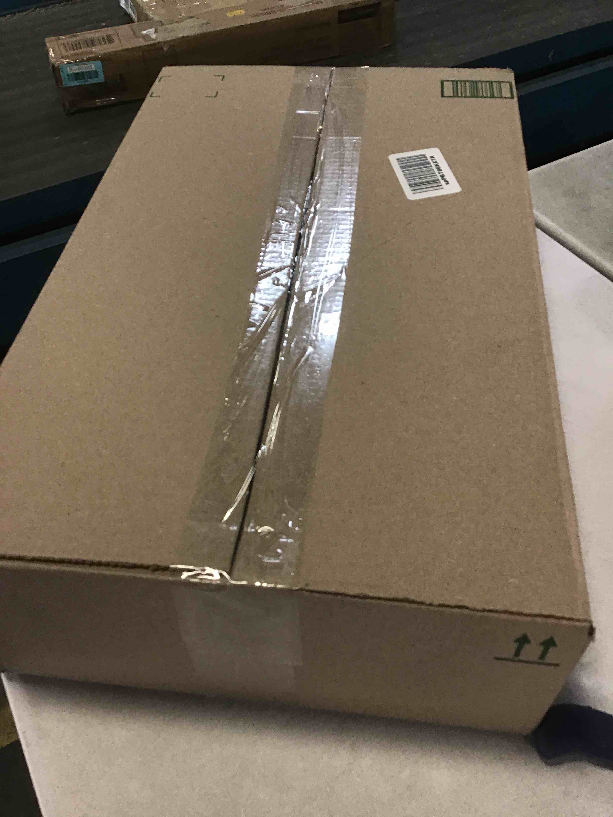 https://s3.amazonaws.com/lotting-images-prod/bidfta/RED5360956_1691583824514.jpeg