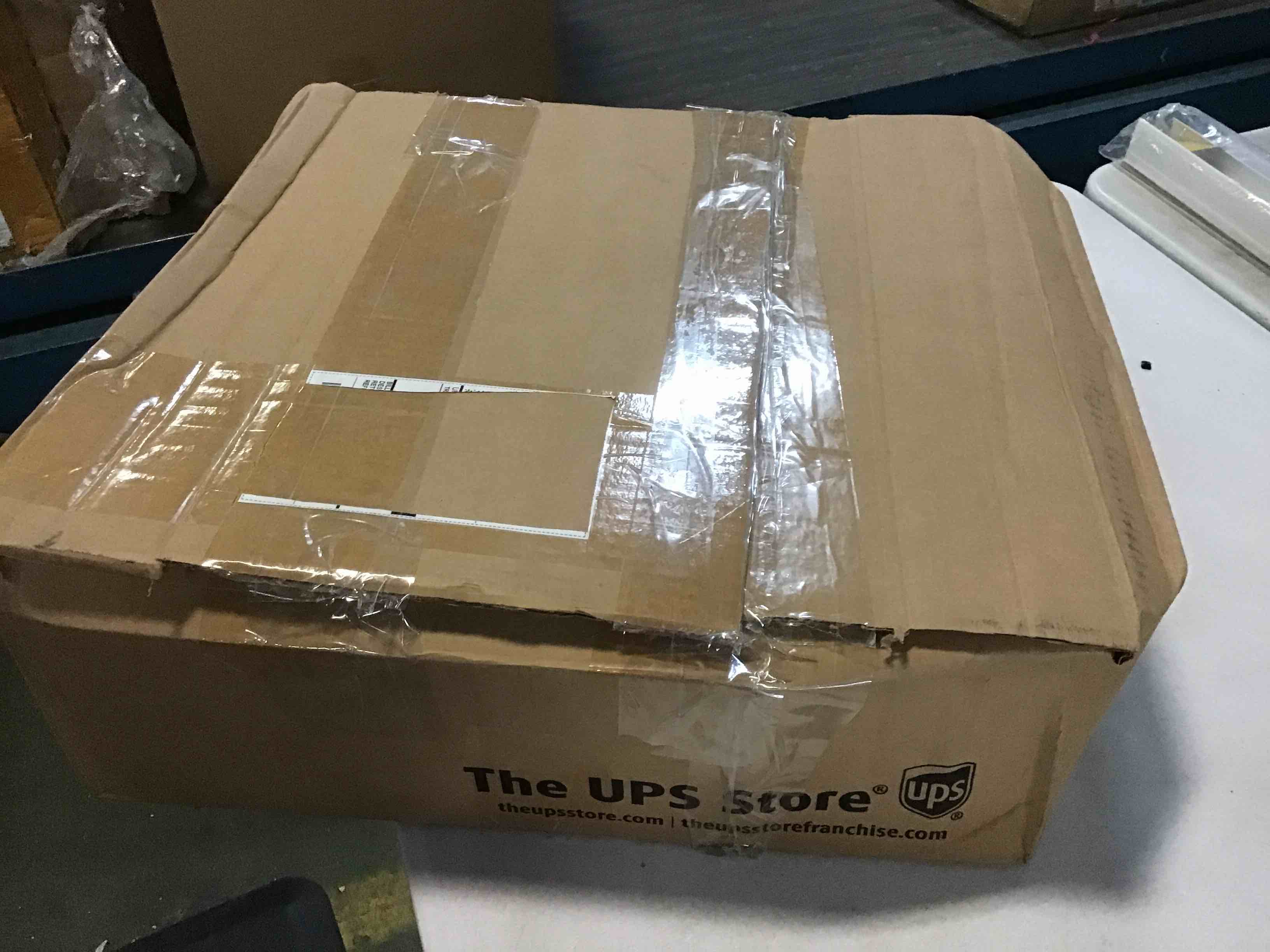 https://s3.amazonaws.com/lotting-images-prod/bidfta/RED5361035_1691597811984.jpeg