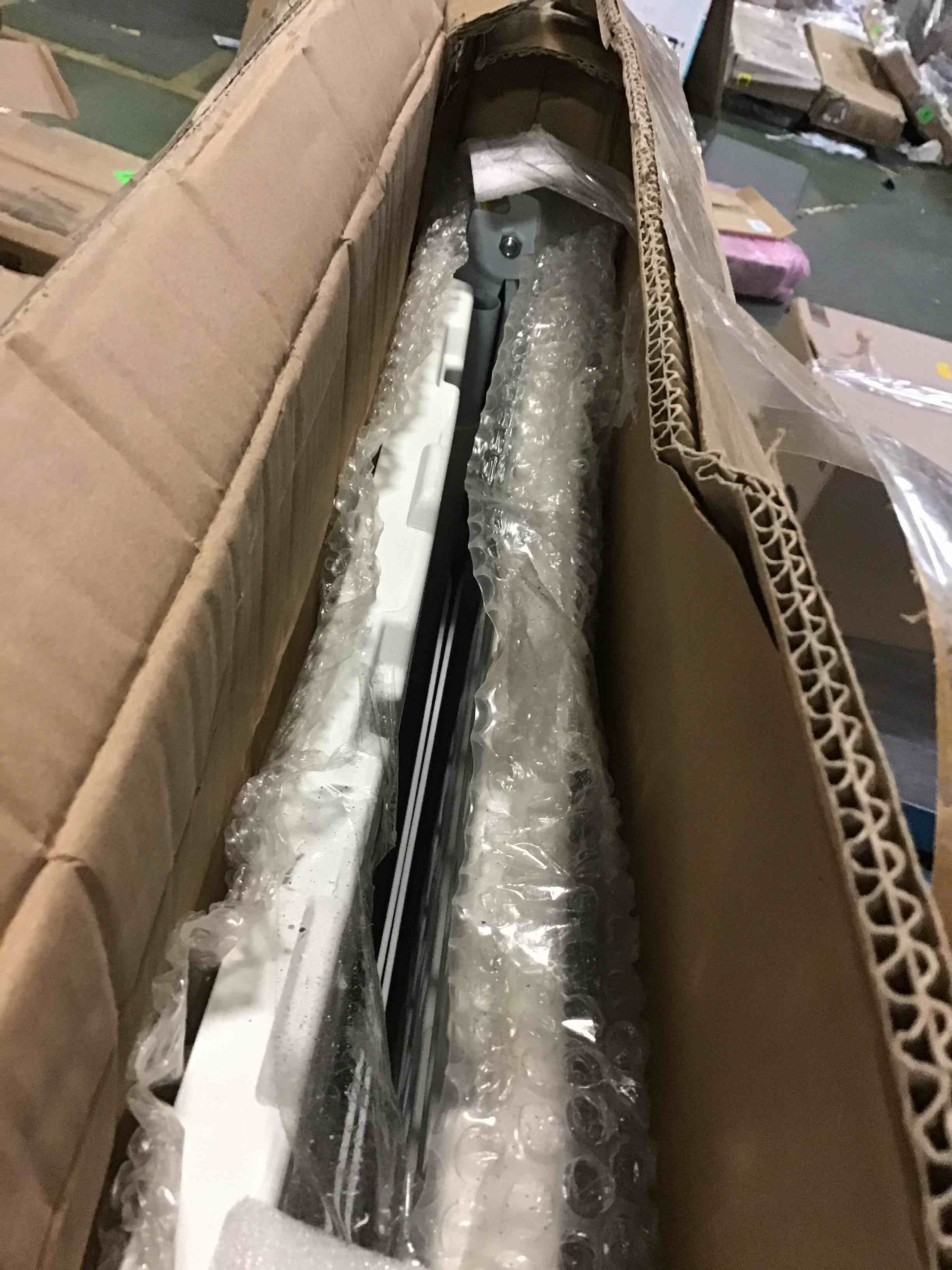 https://s3.amazonaws.com/lotting-images-prod/bidfta/RED5361044_1691598773607.jpeg