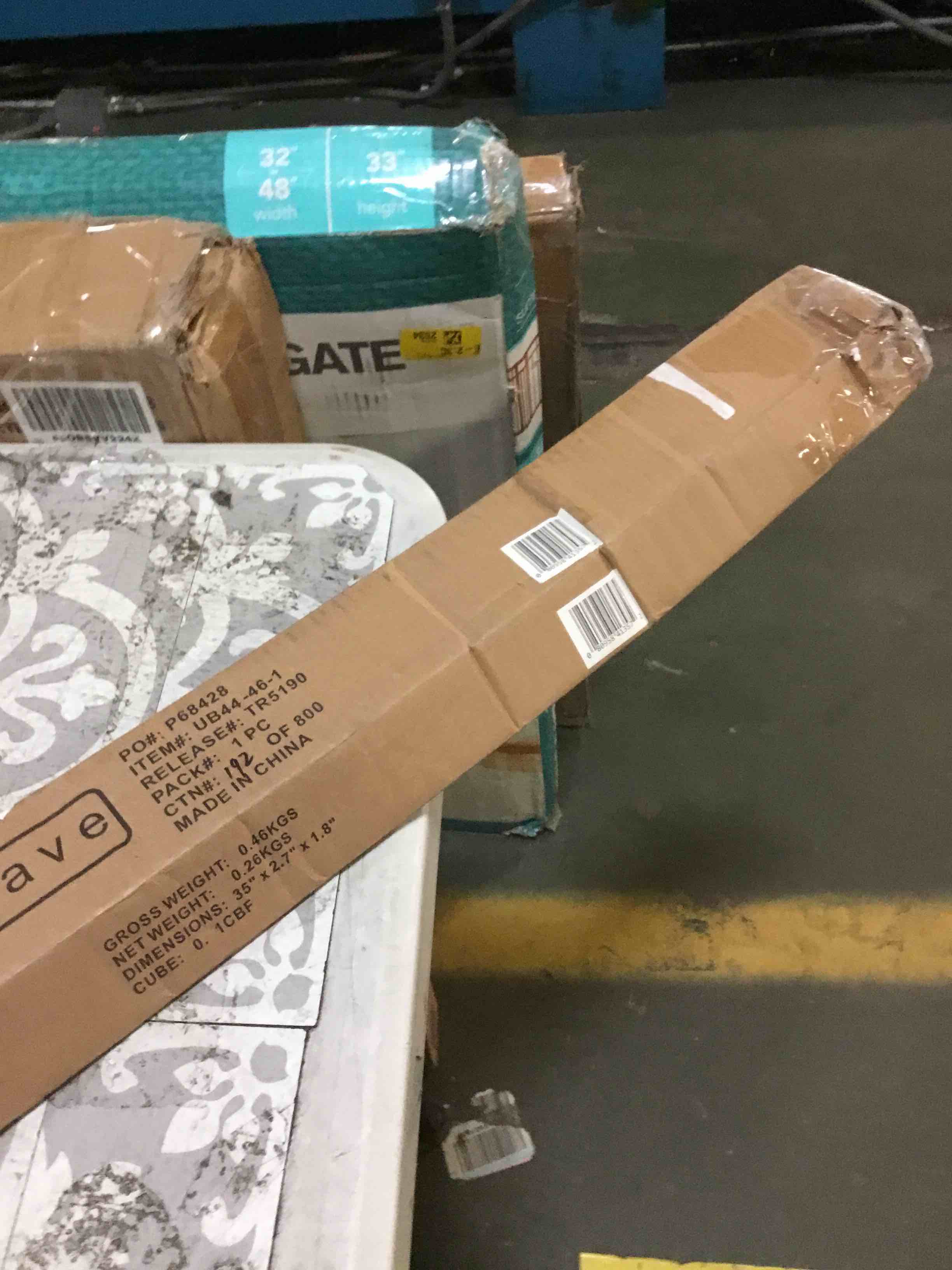 https://s3.amazonaws.com/lotting-images-prod/bidfta/RED5366067_1690978847378.jpeg