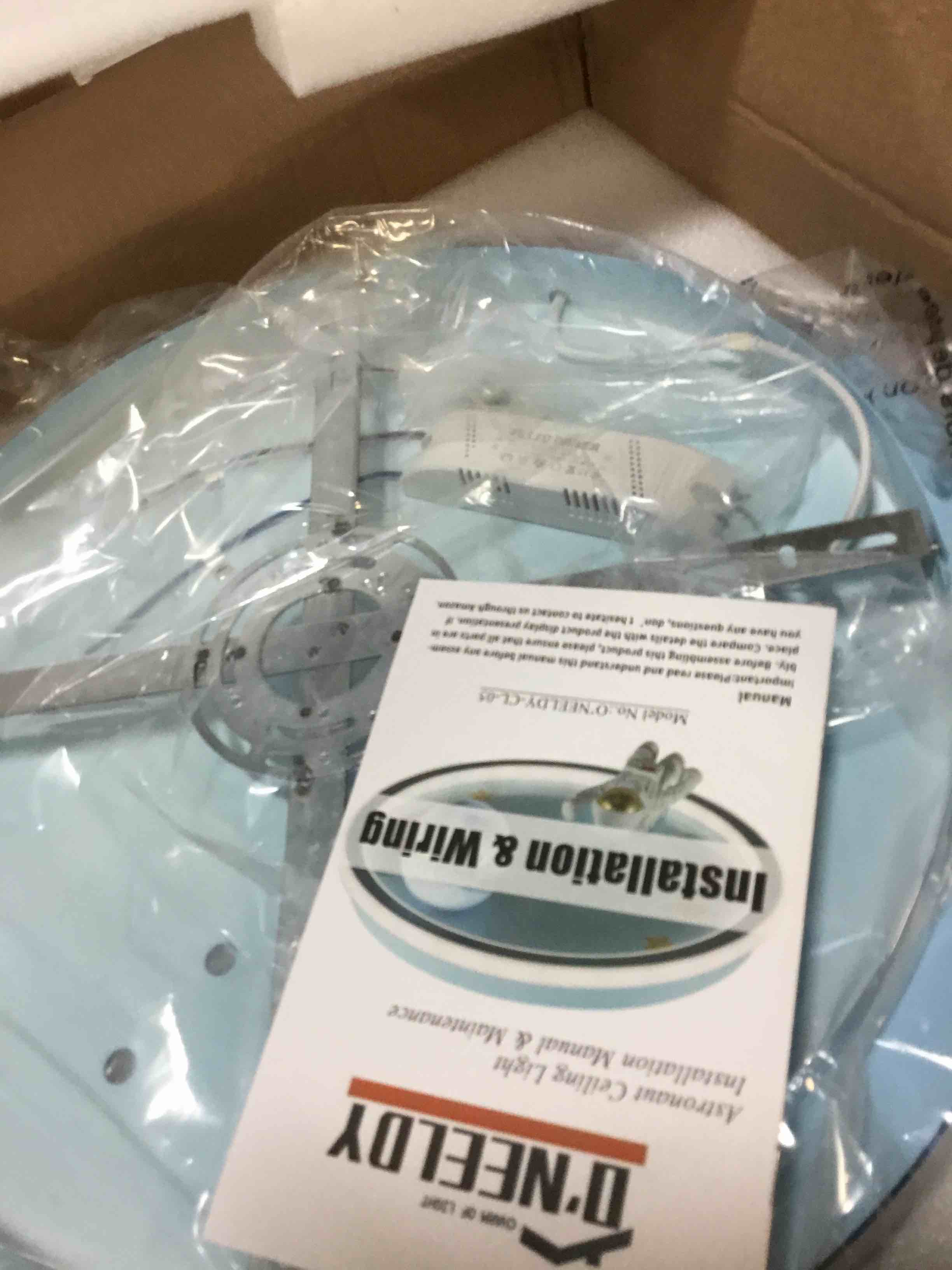 https://s3.amazonaws.com/lotting-images-prod/bidfta/RED5366209_1690999424898.jpeg