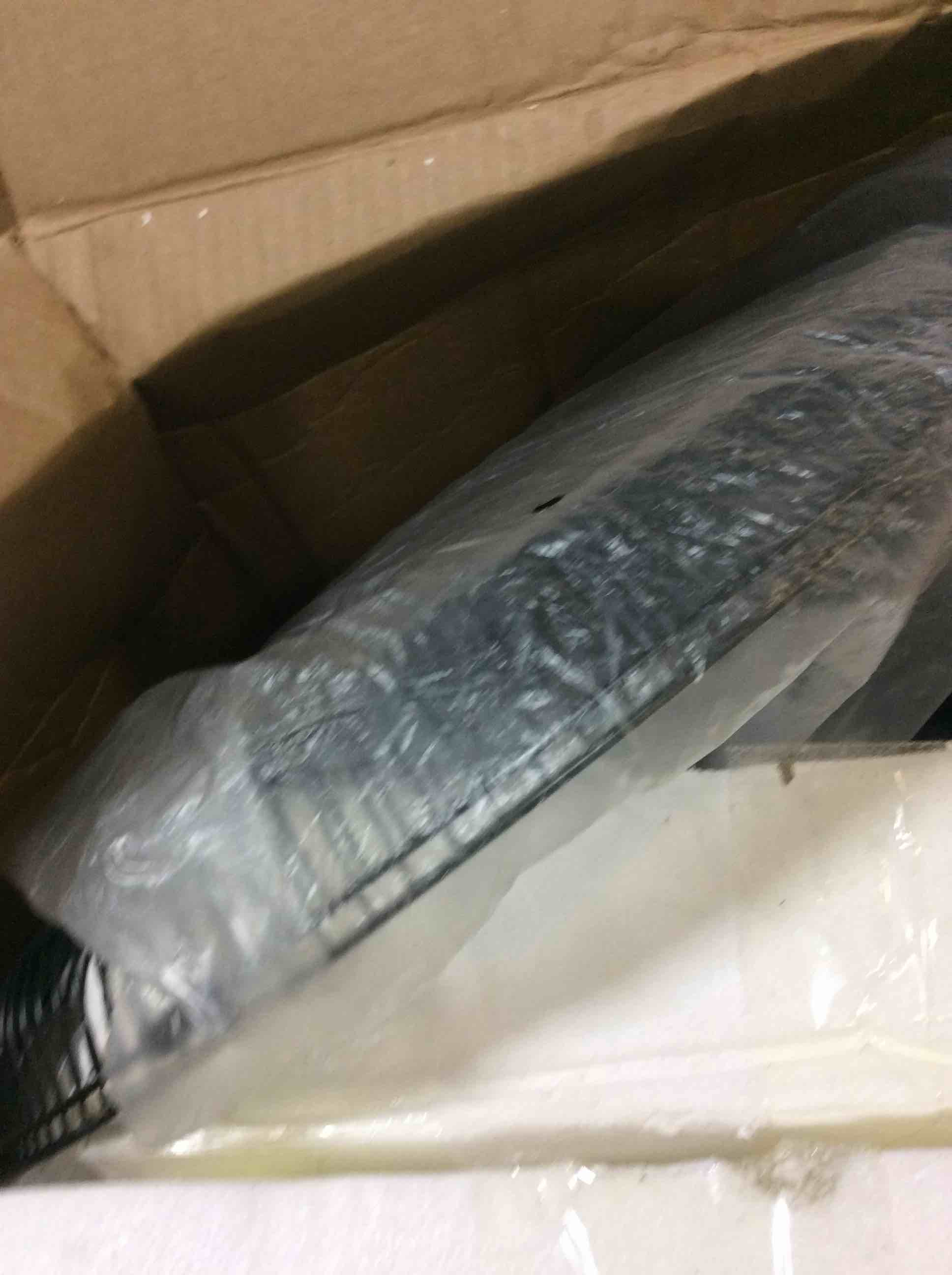 https://s3.amazonaws.com/lotting-images-prod/bidfta/RED5366260_1691063803848.jpeg