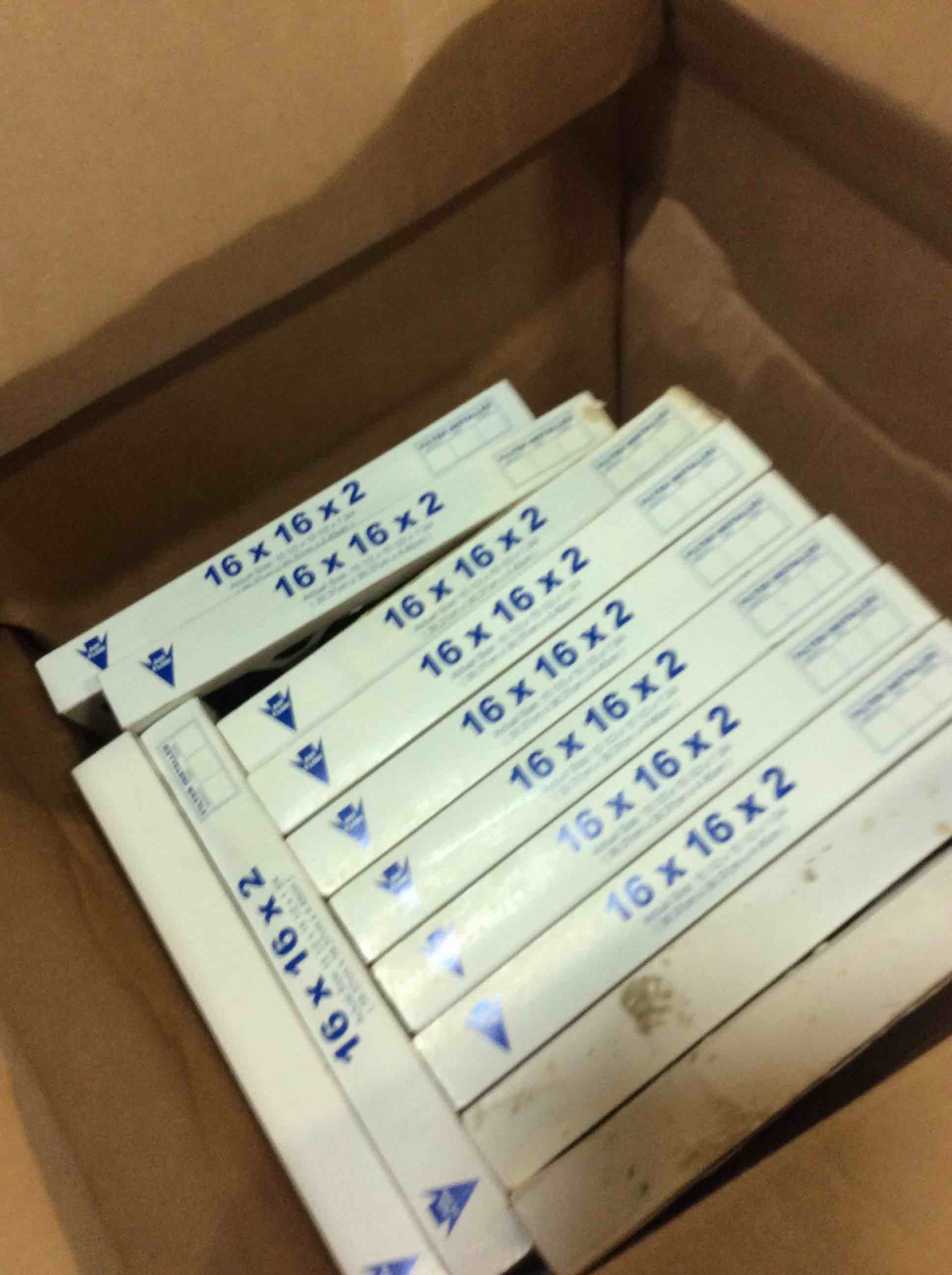 https://s3.amazonaws.com/lotting-images-prod/bidfta/RED5366277_1691066618038.jpeg