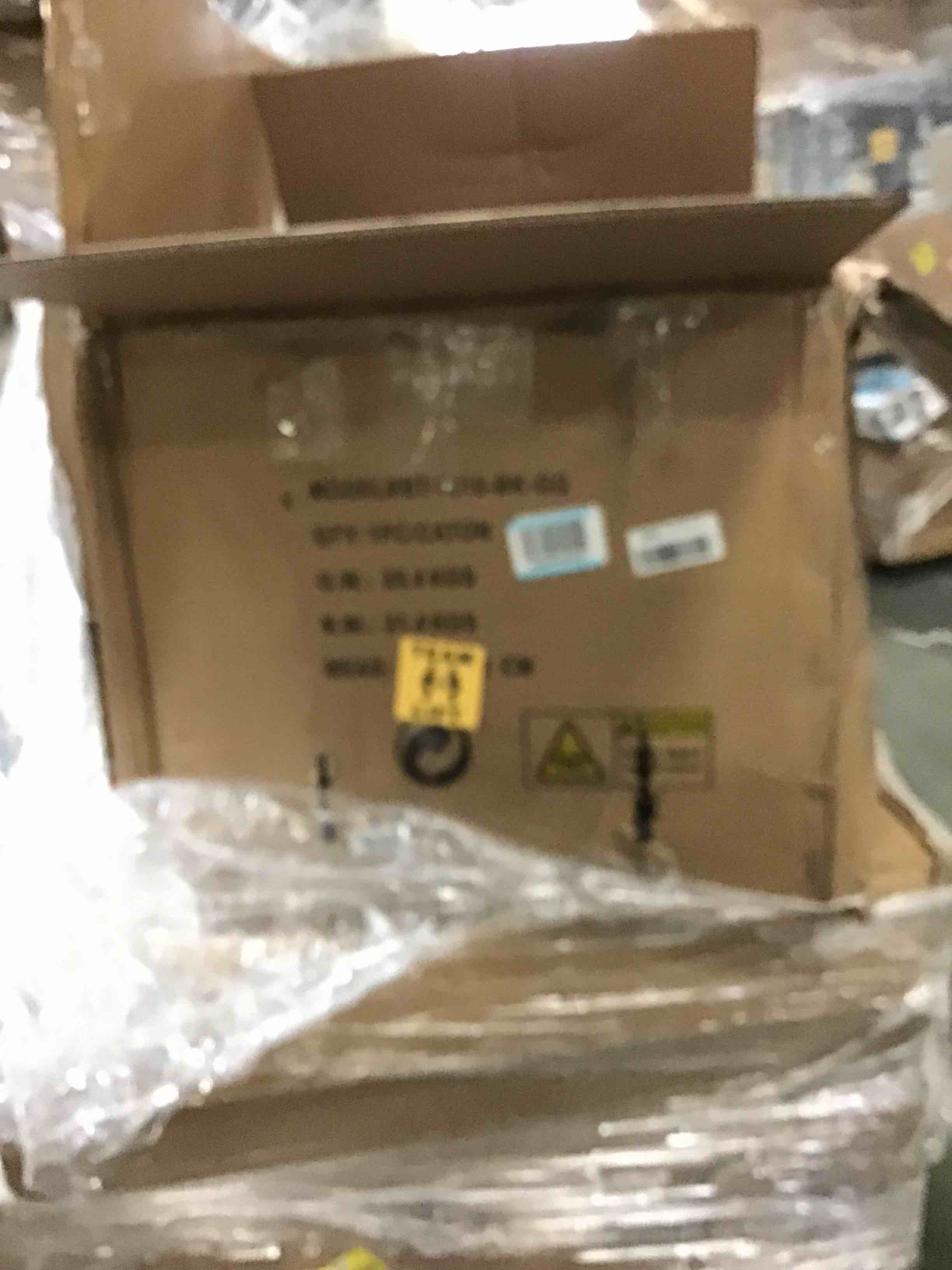 https://s3.amazonaws.com/lotting-images-prod/bidfta/RED5366530_1691324178189.jpeg