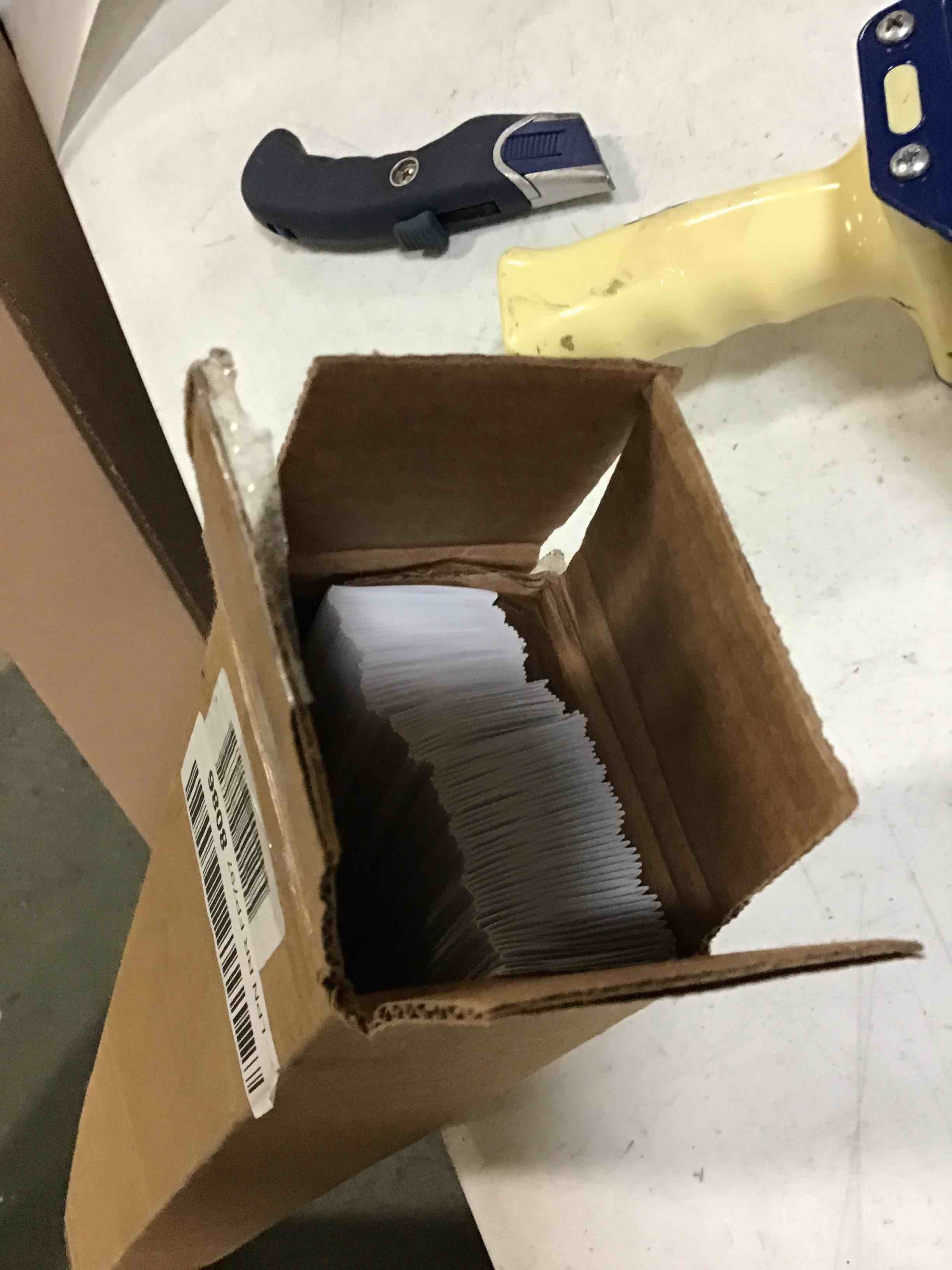 https://s3.amazonaws.com/lotting-images-prod/bidfta/RED5366597_1691333972822.jpeg