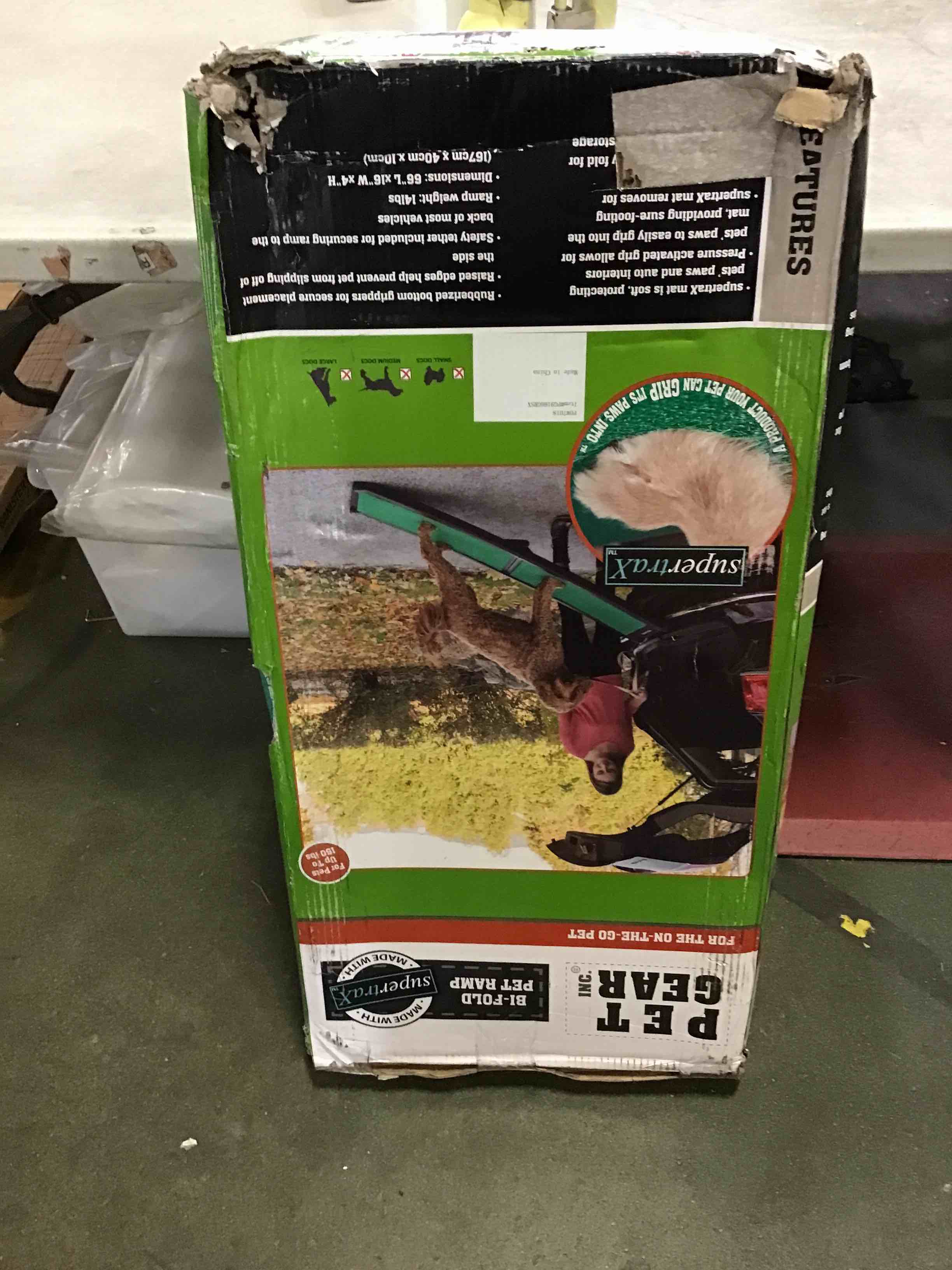 https://s3.amazonaws.com/lotting-images-prod/bidfta/RED5366653_1691498221874.jpeg