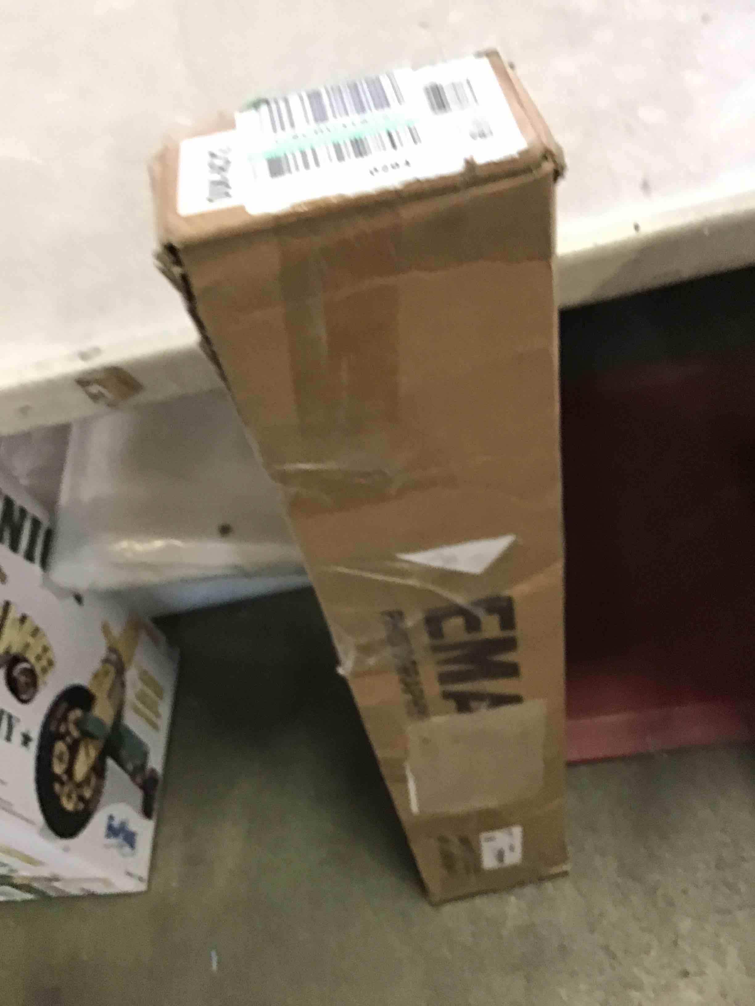 https://s3.amazonaws.com/lotting-images-prod/bidfta/RED5366732_1691508987761.jpeg