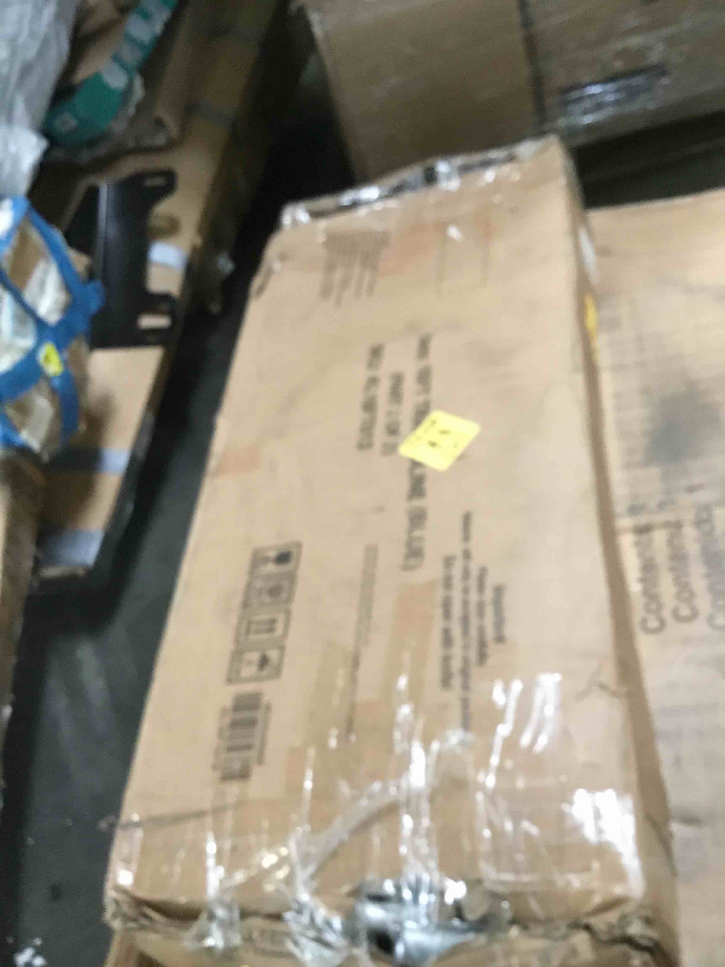 https://s3.amazonaws.com/lotting-images-prod/bidfta/RED5367278_1691761526247.jpeg