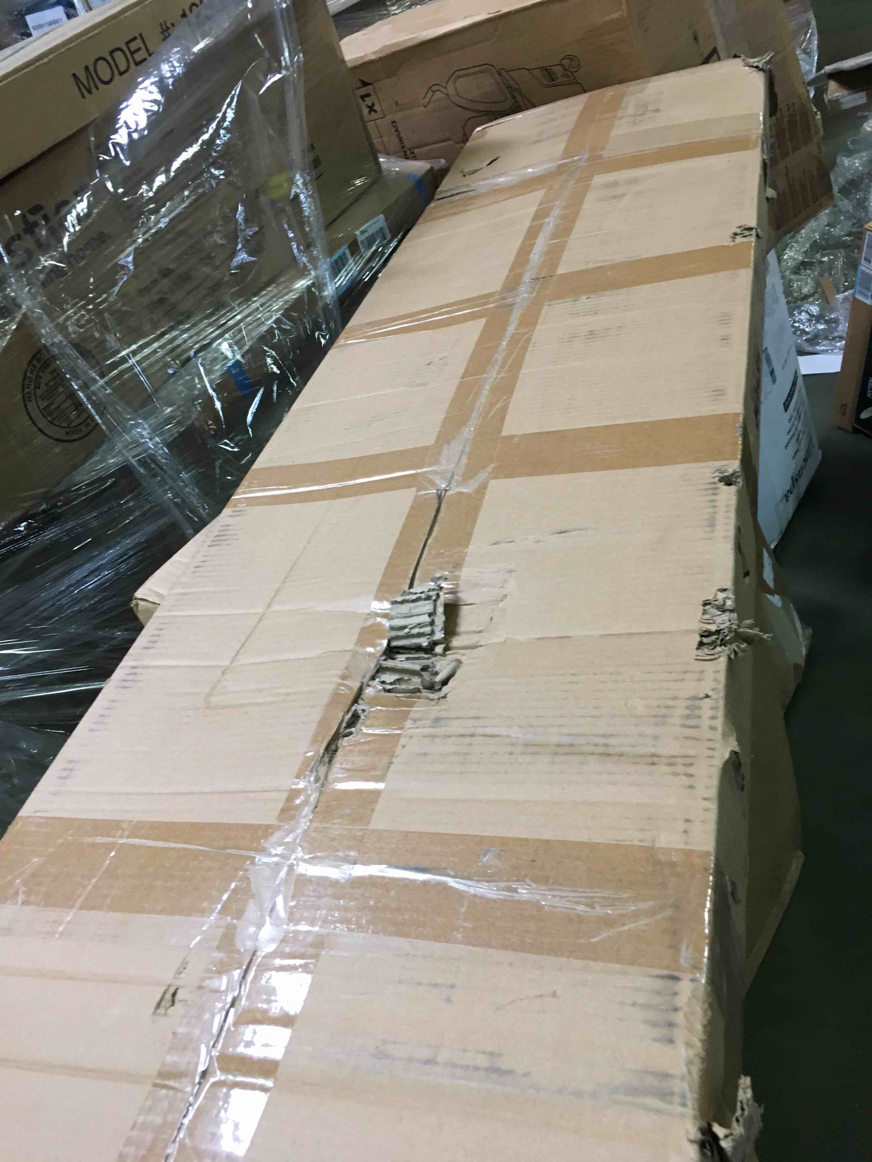 https://s3.amazonaws.com/lotting-images-prod/bidfta/RED5367438_1692196193660.jpeg