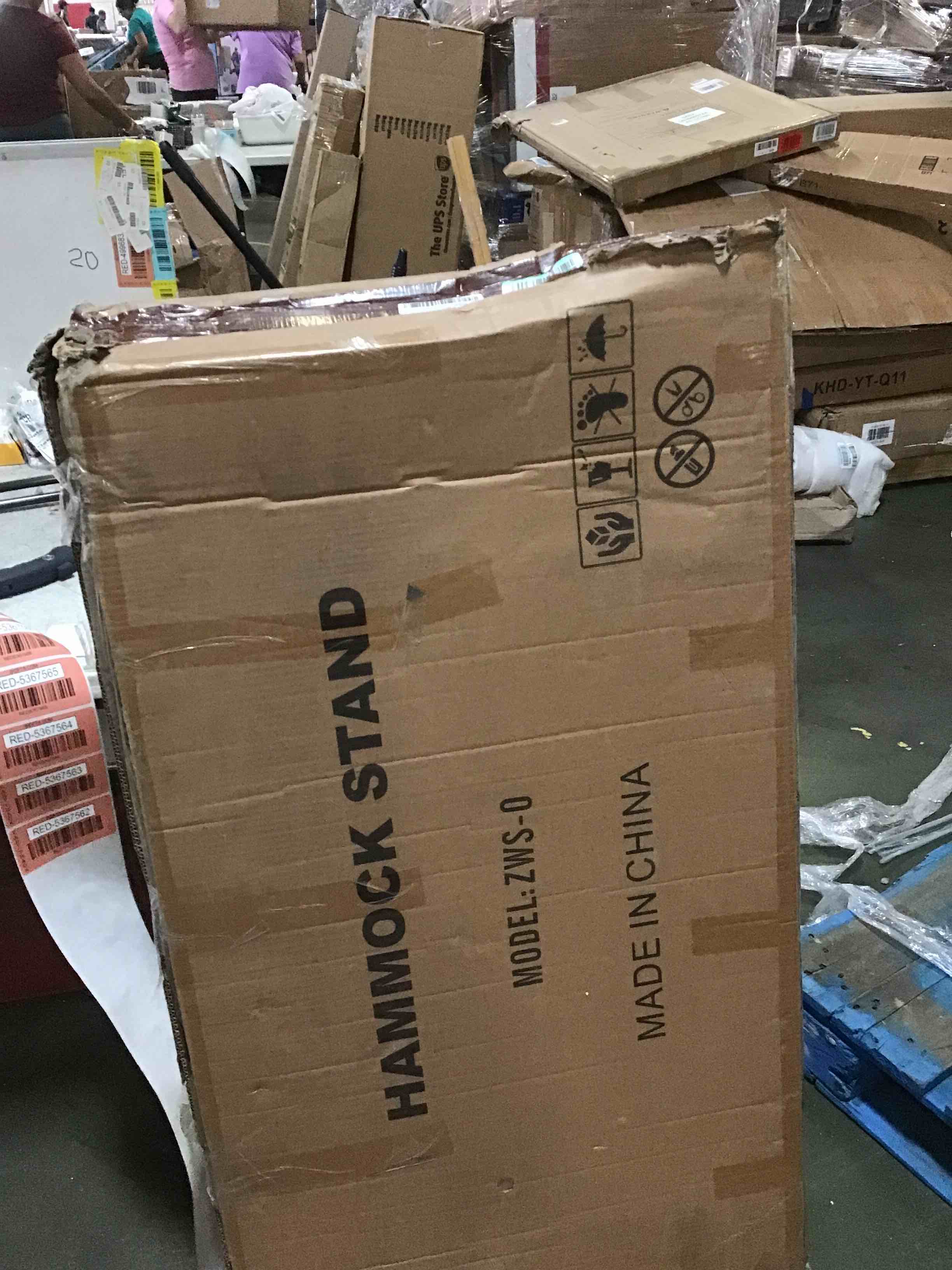 https://s3.amazonaws.com/lotting-images-prod/bidfta/RED5367562_1690913569045.jpeg
