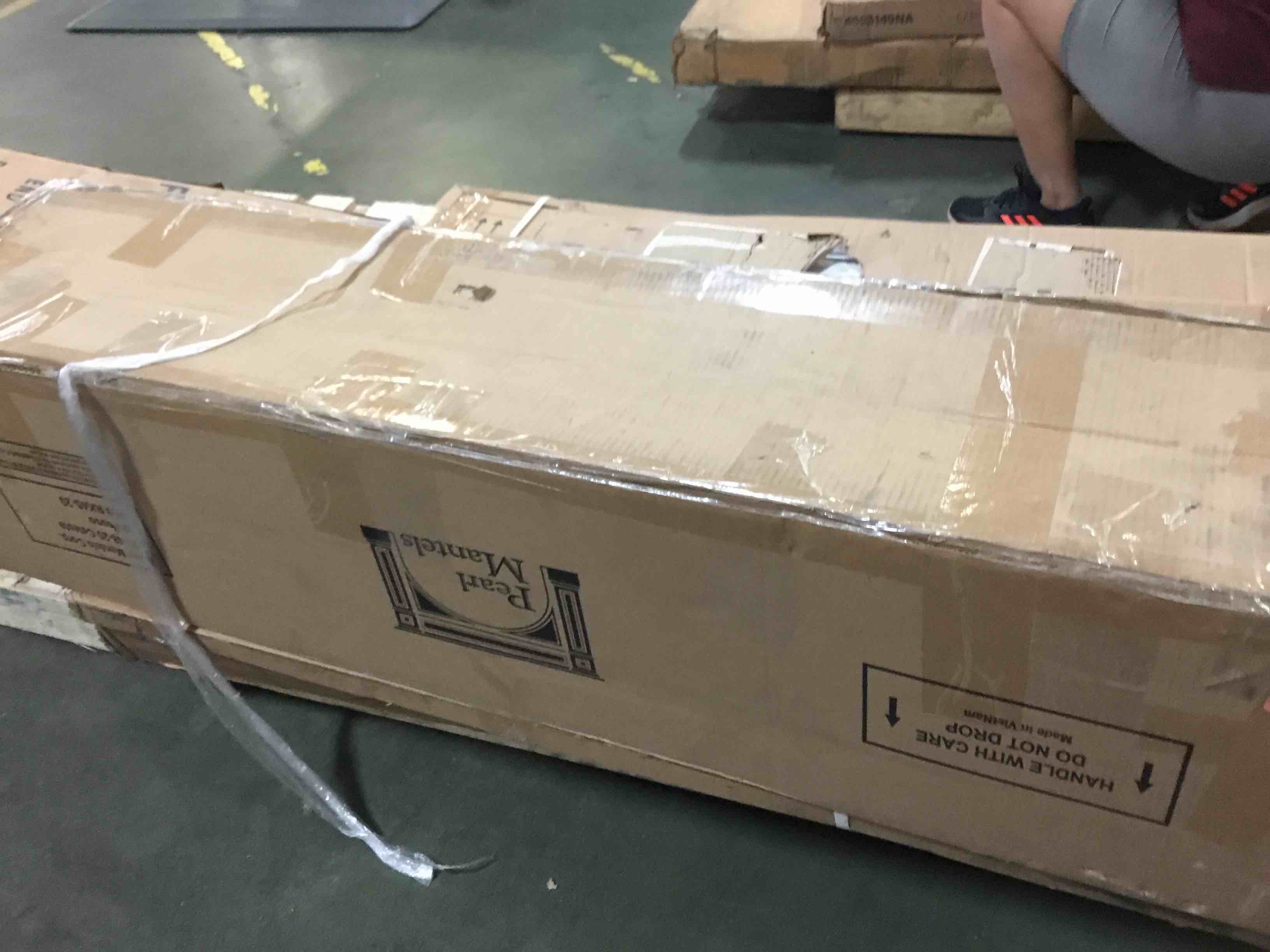 https://s3.amazonaws.com/lotting-images-prod/bidfta/RED5367652_1690986849786.jpeg