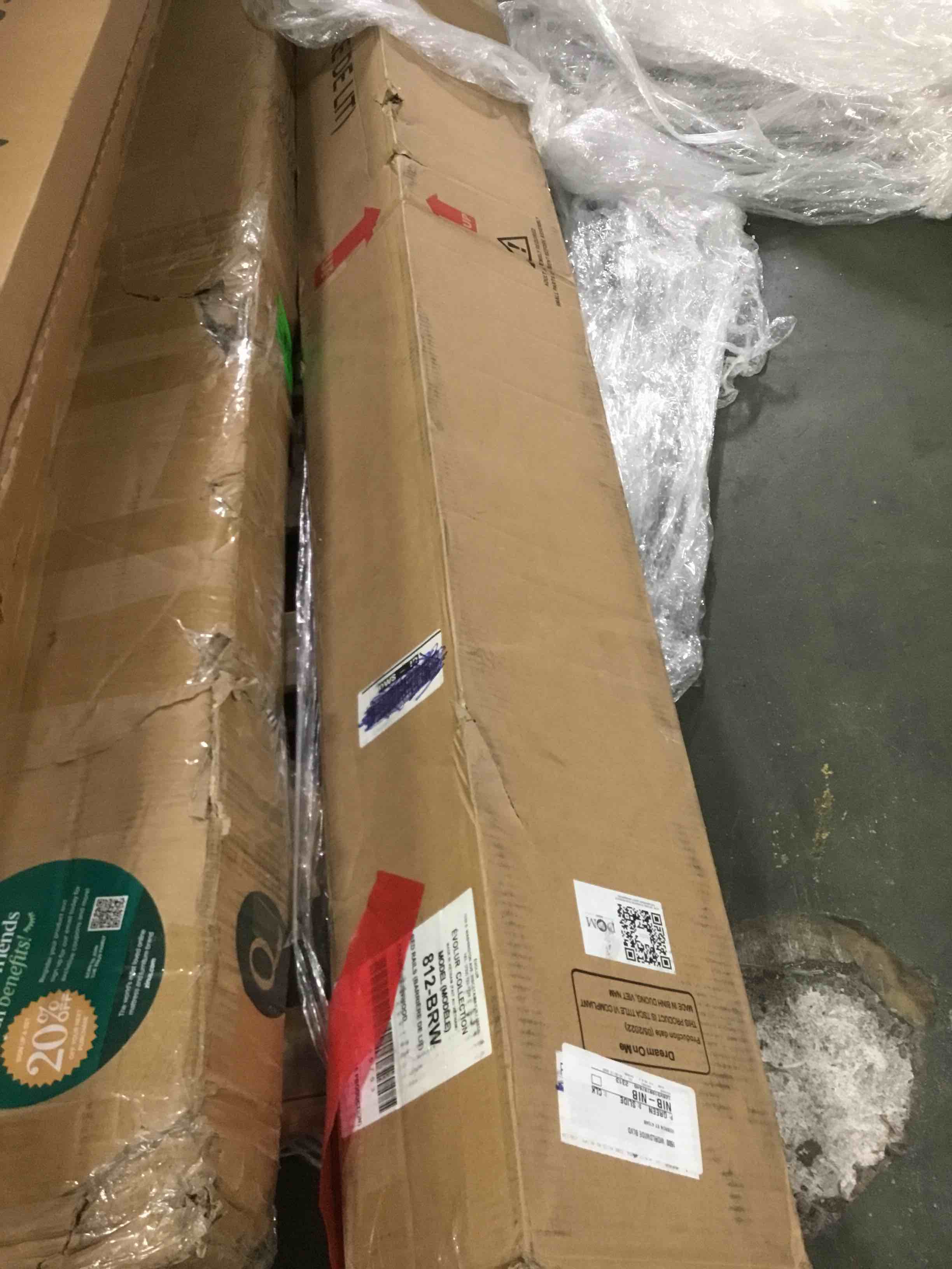 https://s3.amazonaws.com/lotting-images-prod/bidfta/RED5367934_1691090673564.jpeg