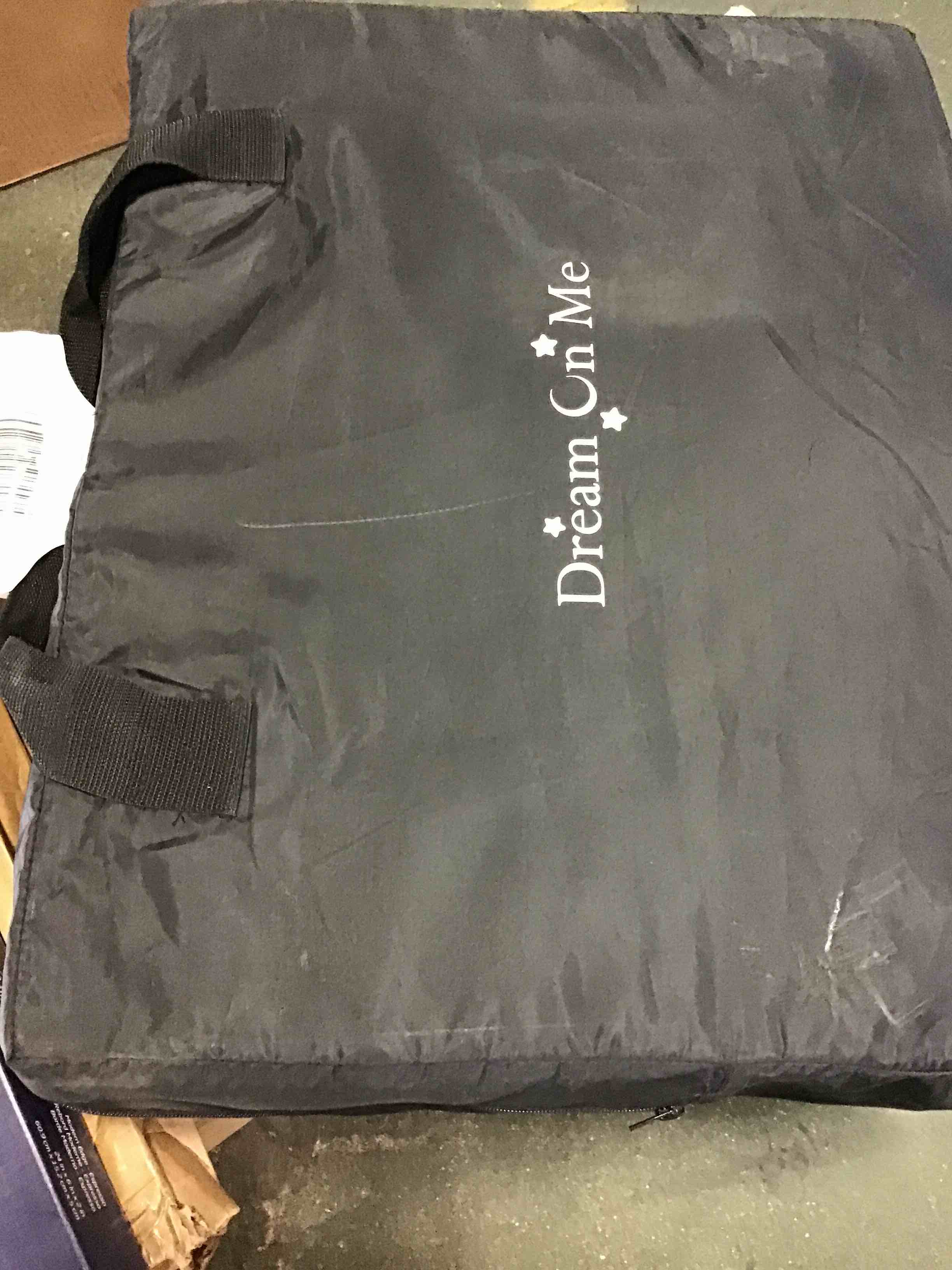 https://s3.amazonaws.com/lotting-images-prod/bidfta/RED5368443_1692040895404.jpeg