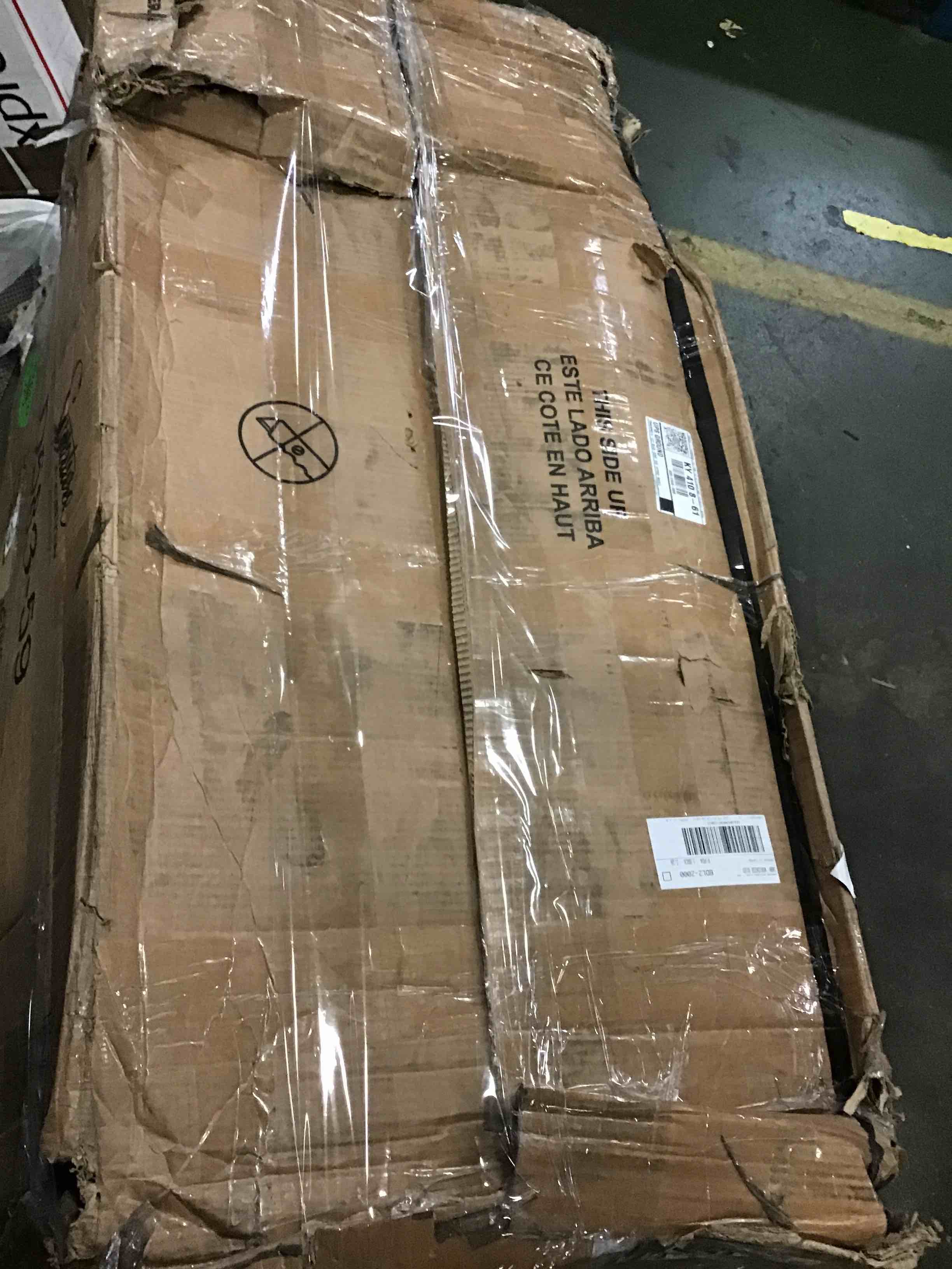 https://s3.amazonaws.com/lotting-images-prod/bidfta/RED5368498_1692103459573.jpeg