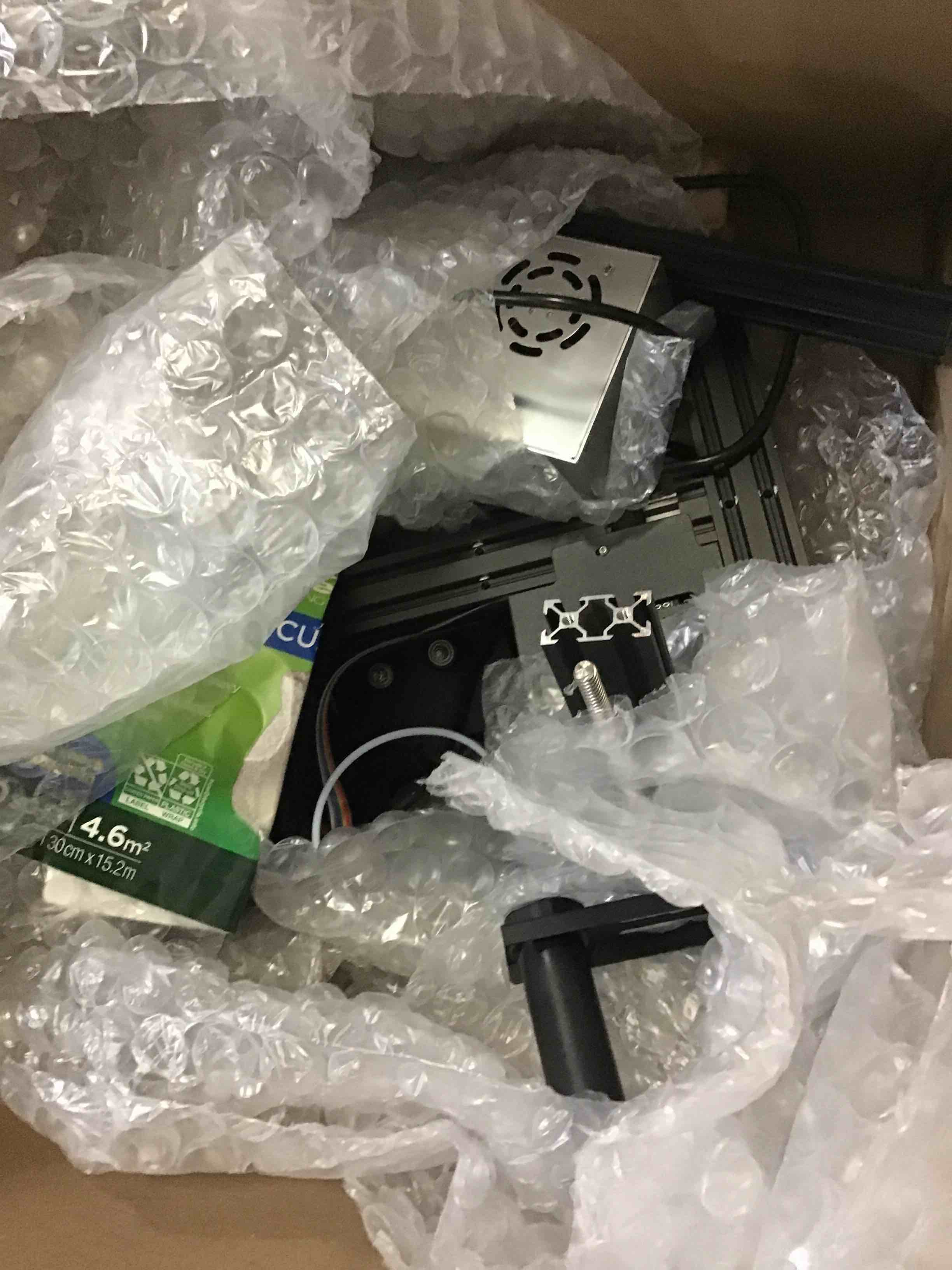 https://s3.amazonaws.com/lotting-images-prod/bidfta/RED5368664_1692189294015.jpeg