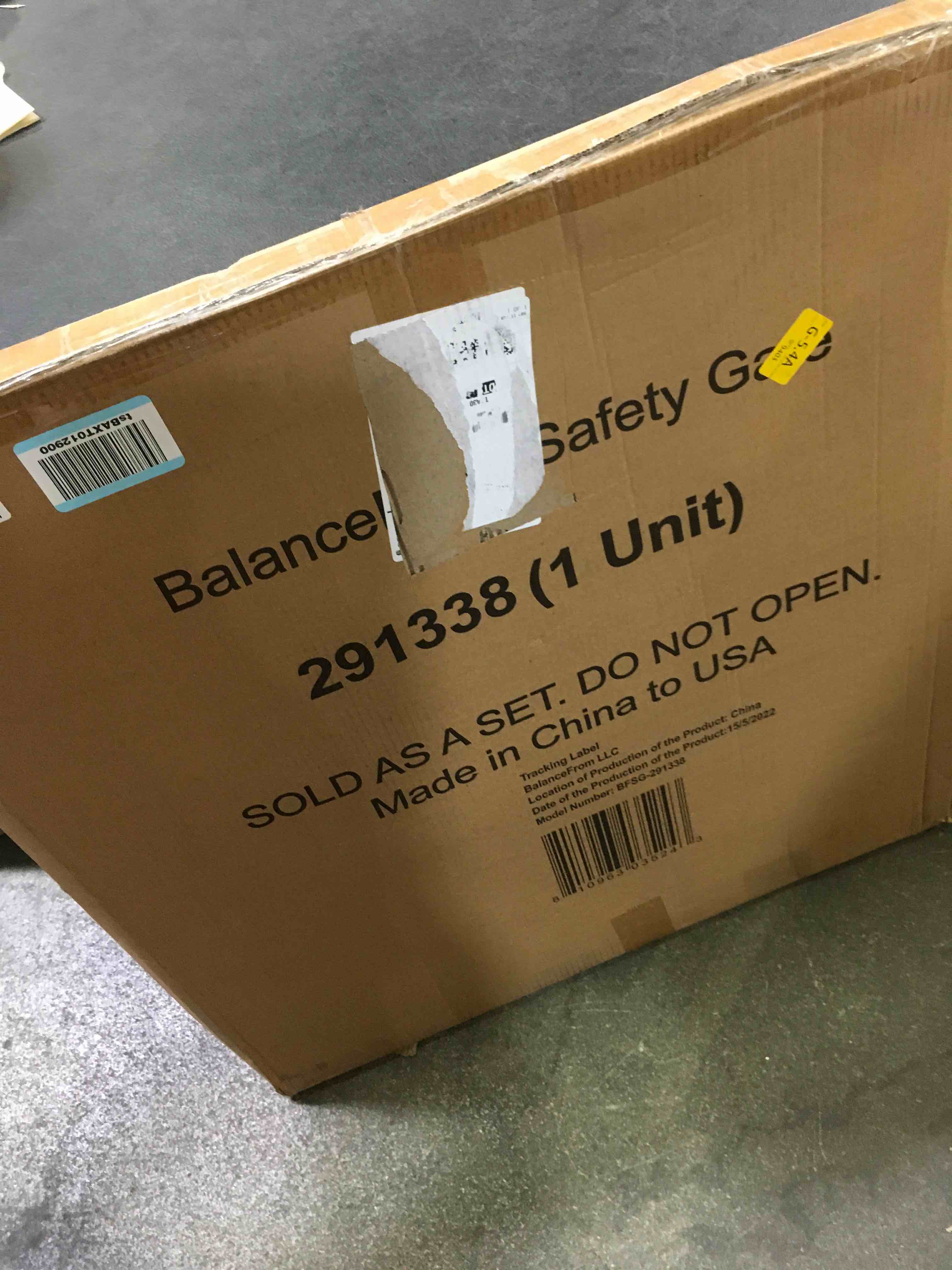 https://s3.amazonaws.com/lotting-images-prod/bidfta/RED5369102_1691166851224.jpeg