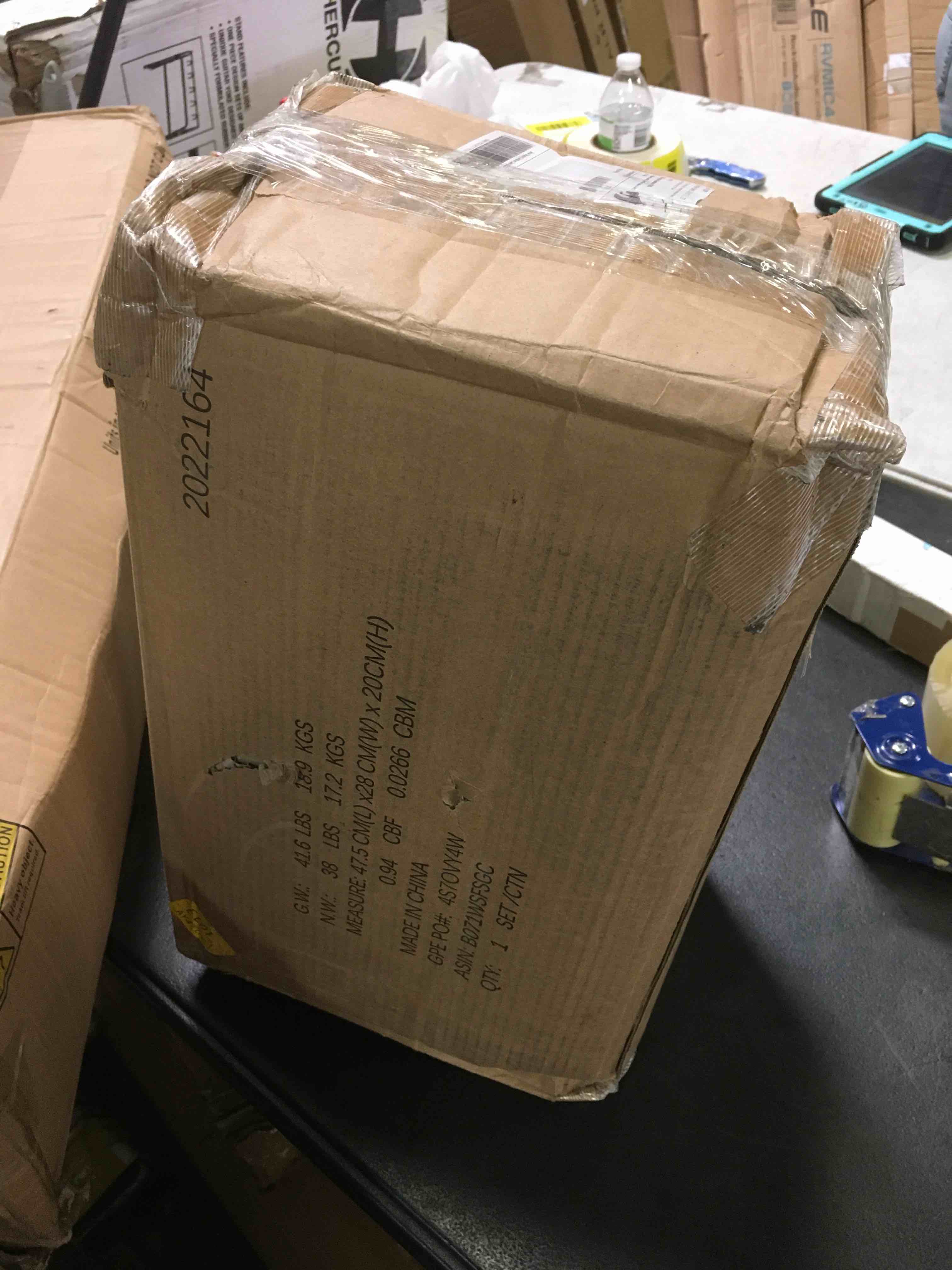 https://s3.amazonaws.com/lotting-images-prod/bidfta/RED5369130_1691173100247.jpeg