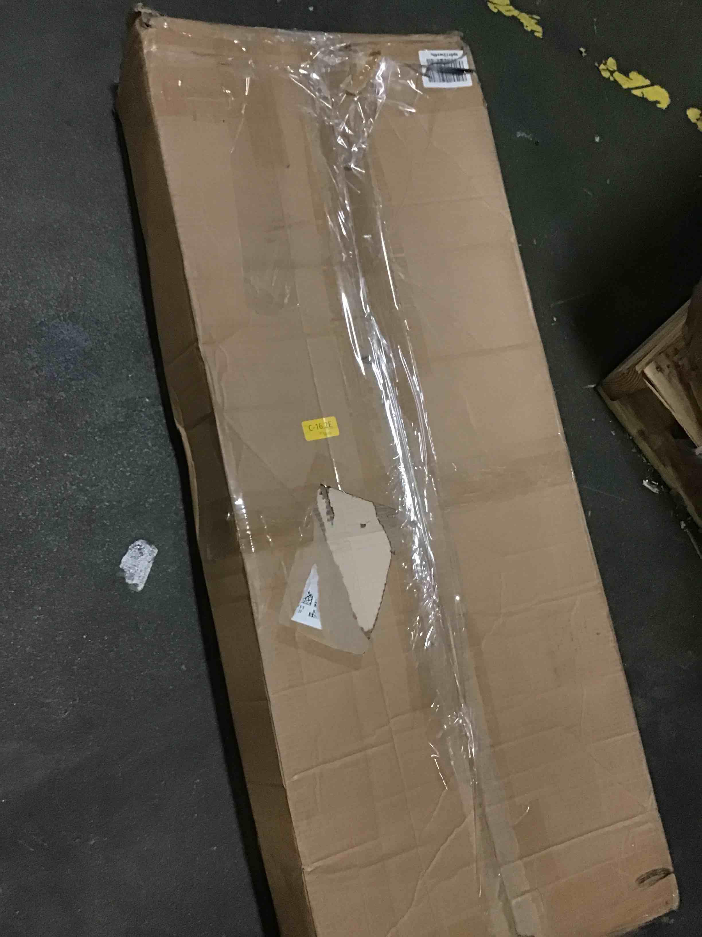 https://s3.amazonaws.com/lotting-images-prod/bidfta/RED5369222_1691244421861.jpeg