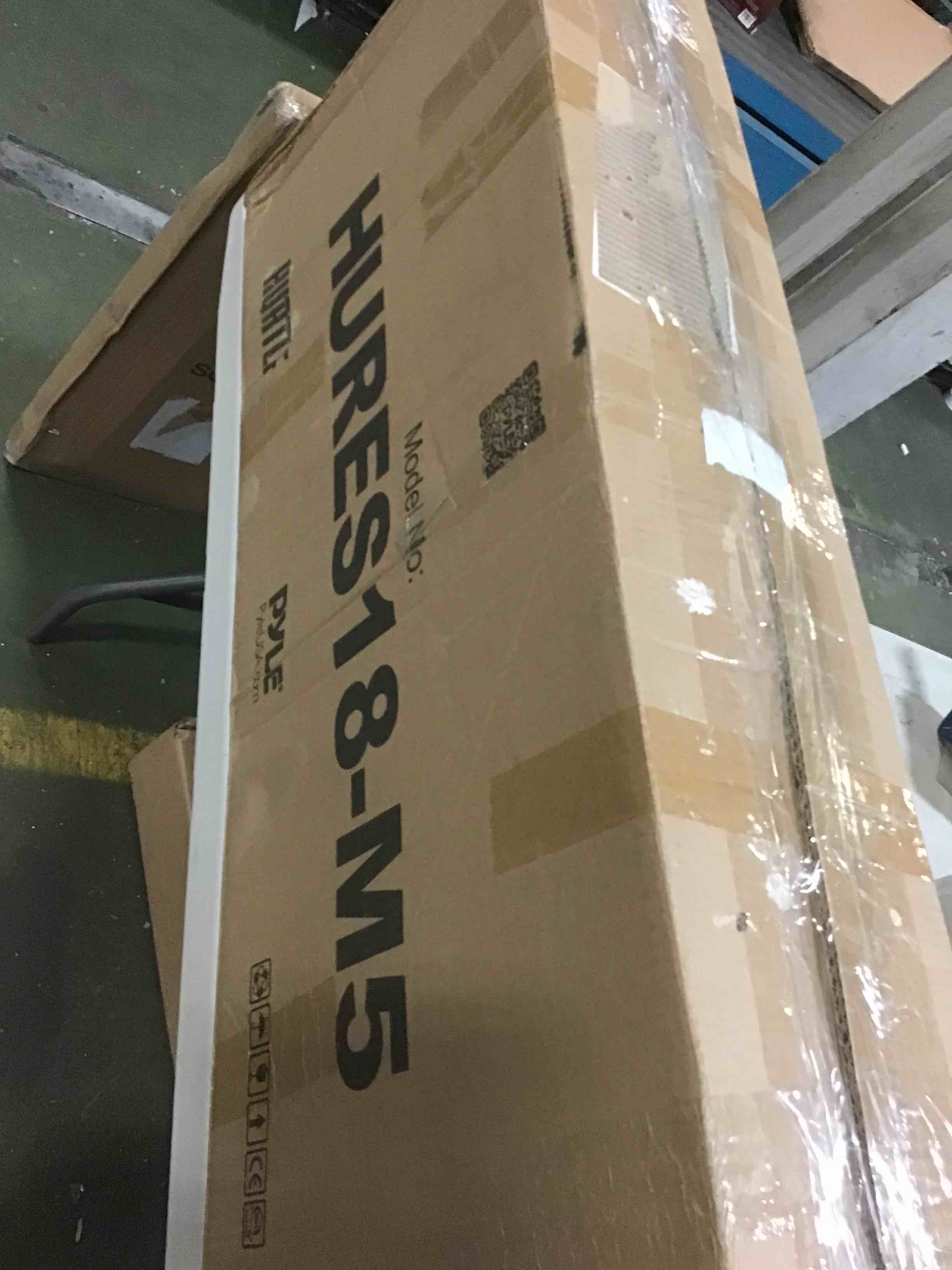 https://s3.amazonaws.com/lotting-images-prod/bidfta/RED5369495_1691420791688.jpeg