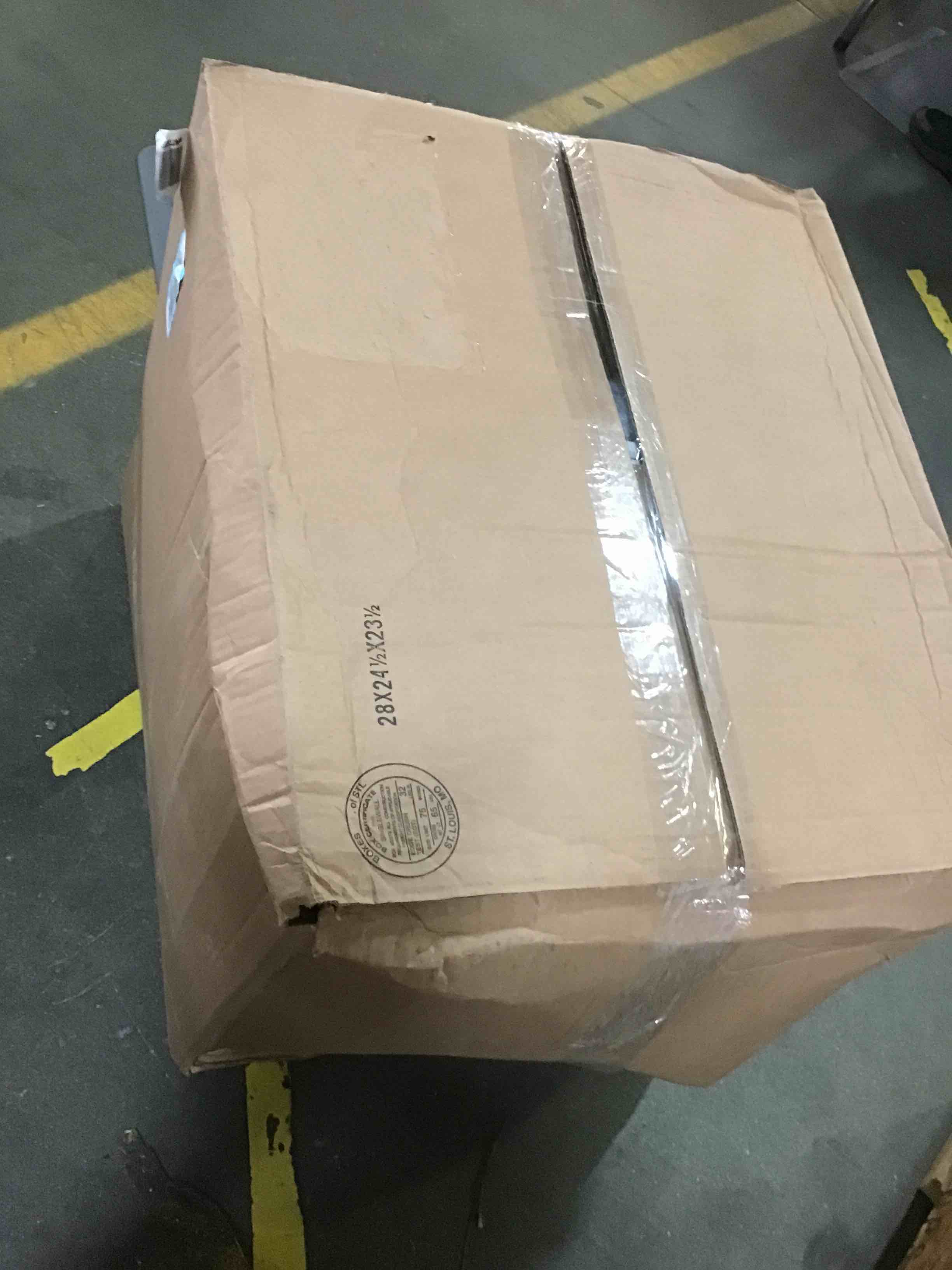 https://s3.amazonaws.com/lotting-images-prod/bidfta/RED5369903_1691604191787.jpeg