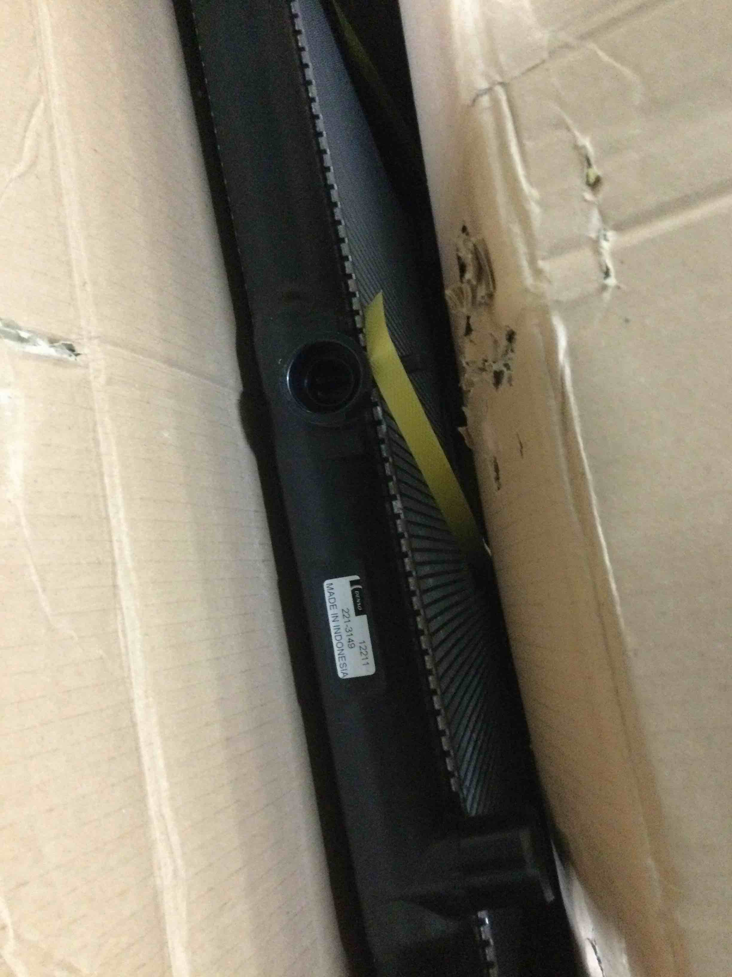 https://s3.amazonaws.com/lotting-images-prod/bidfta/RED5369970_1691667150039.jpeg