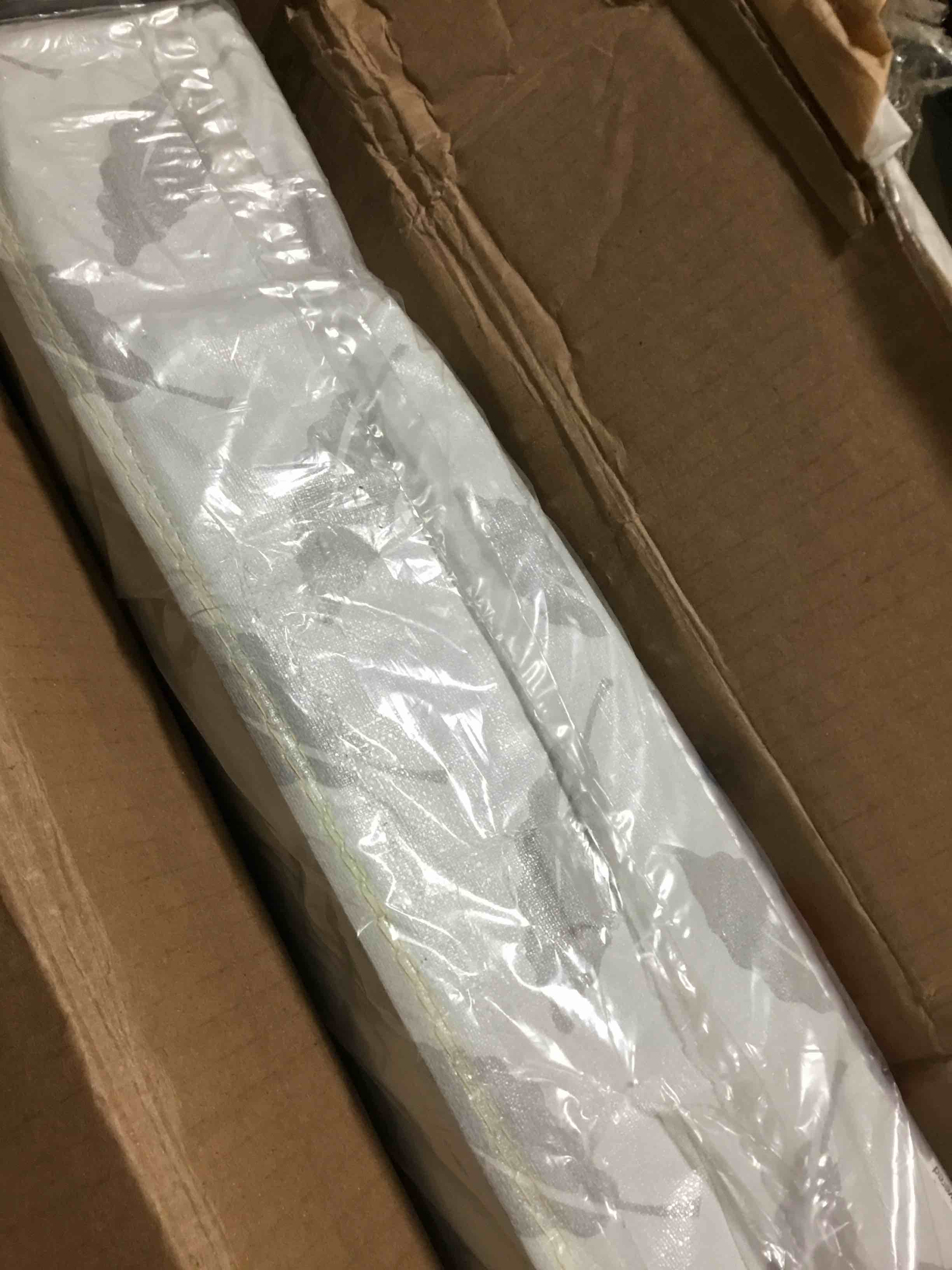 https://s3.amazonaws.com/lotting-images-prod/bidfta/RED5370150_1691752105644.jpeg