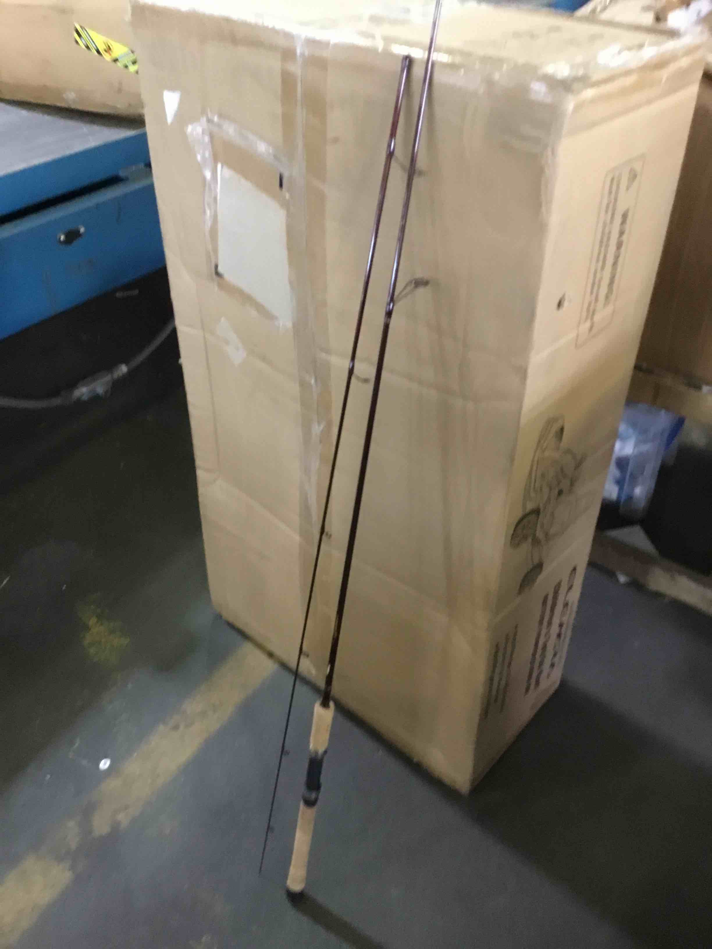 https://s3.amazonaws.com/lotting-images-prod/bidfta/RED5370464_1691001152130.jpeg